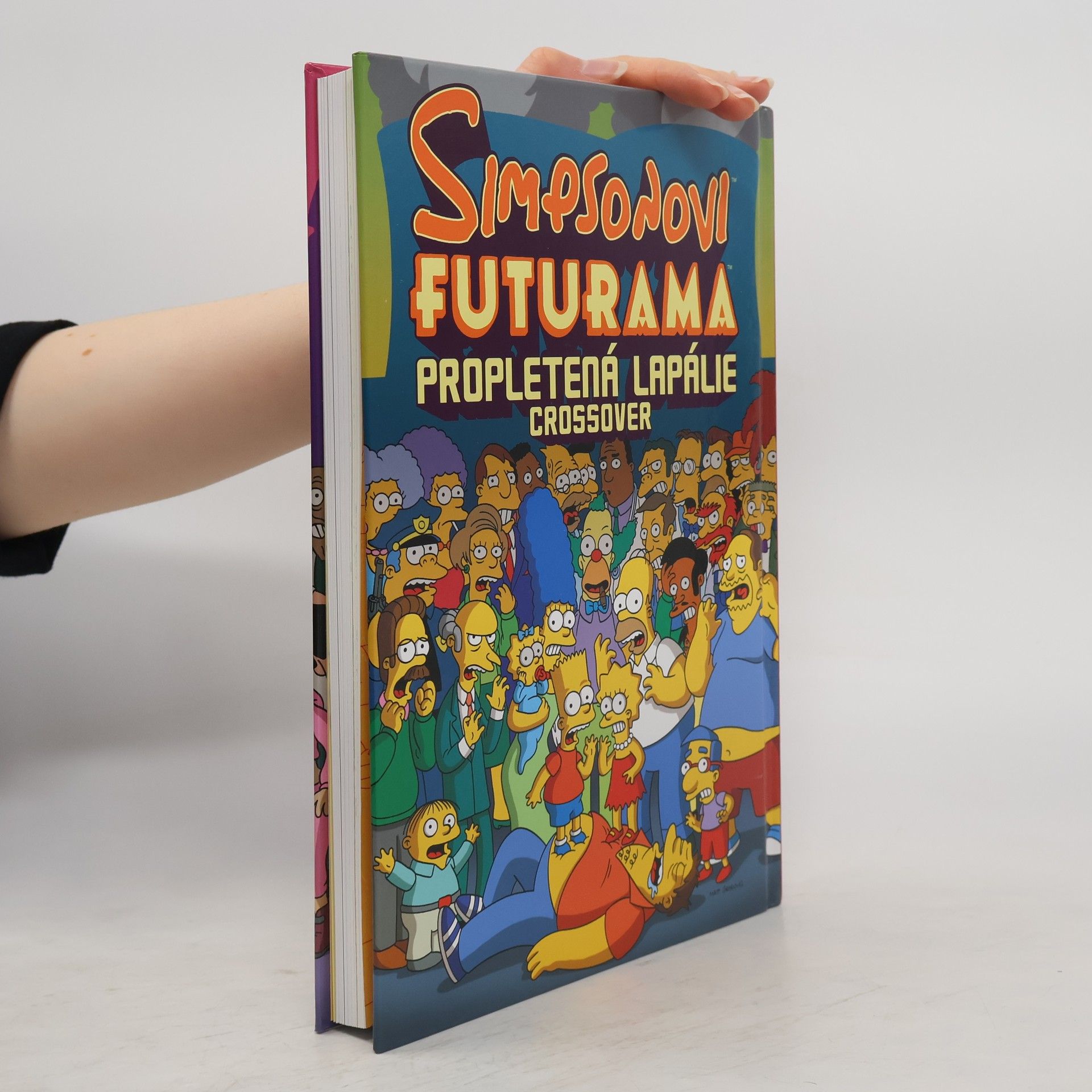 Matt Groening Simpsonovi - Futurama. Propletená lapálie: Crossover (s přílohou)