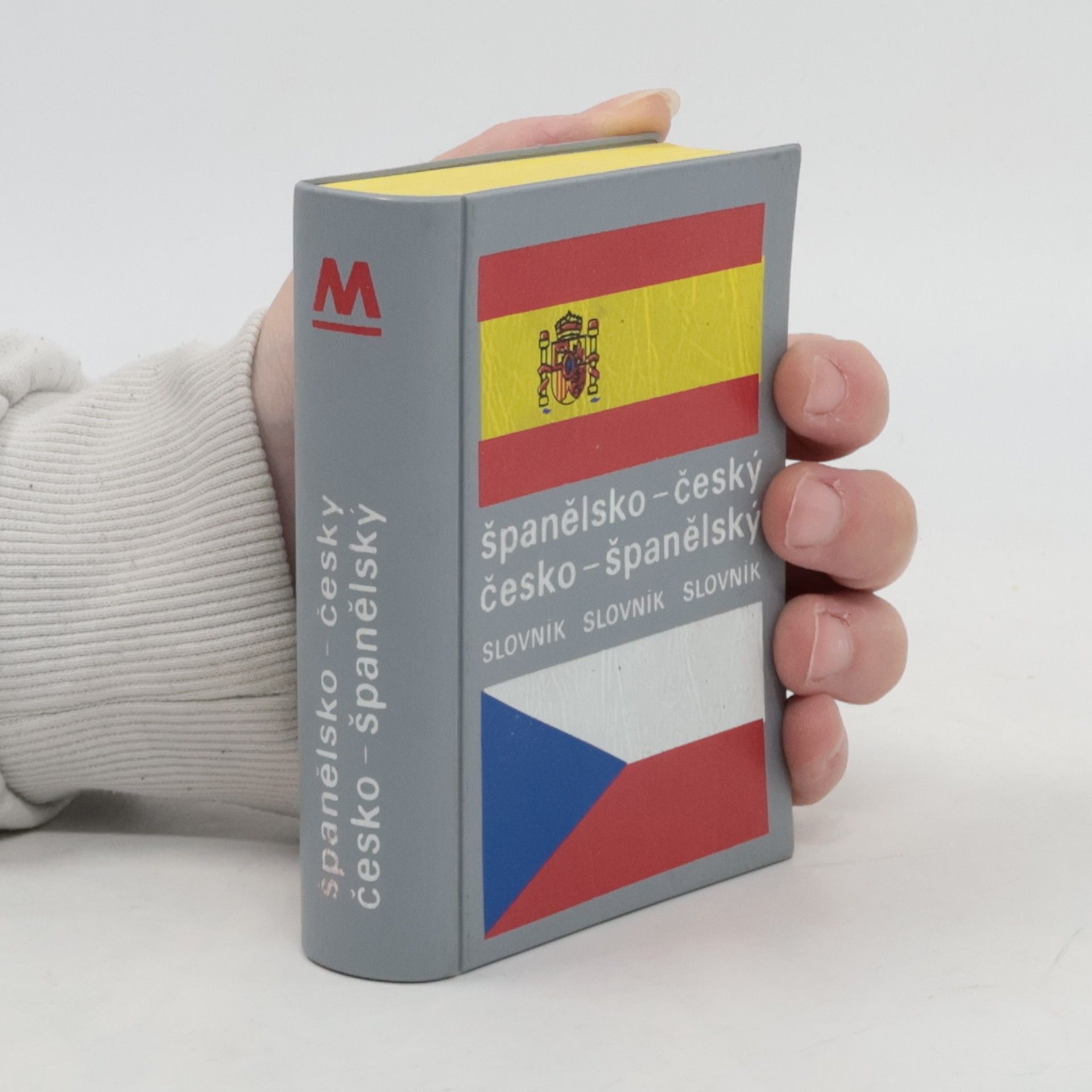 Miroslav Kupčík Španělsko-český, česko-španělský slovník = Diccionario espaňol-checo, checo-espaňol