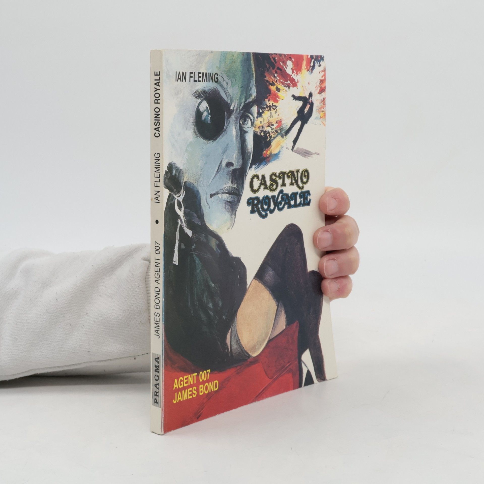 Ian Fleming Casino Royale : James Bond - agent 007