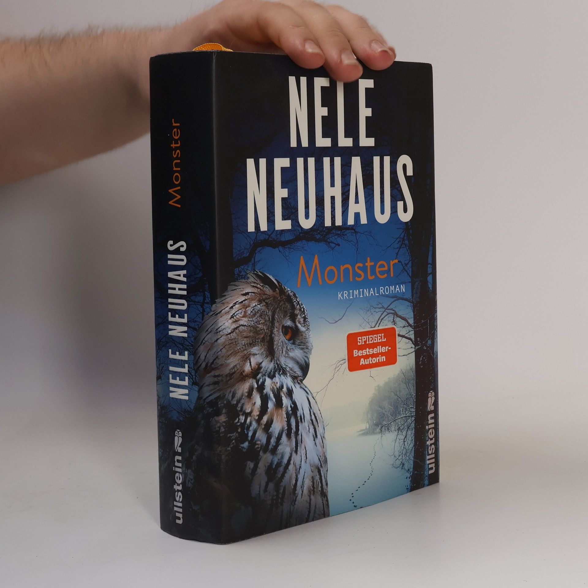 Nele Neuhaus Monster