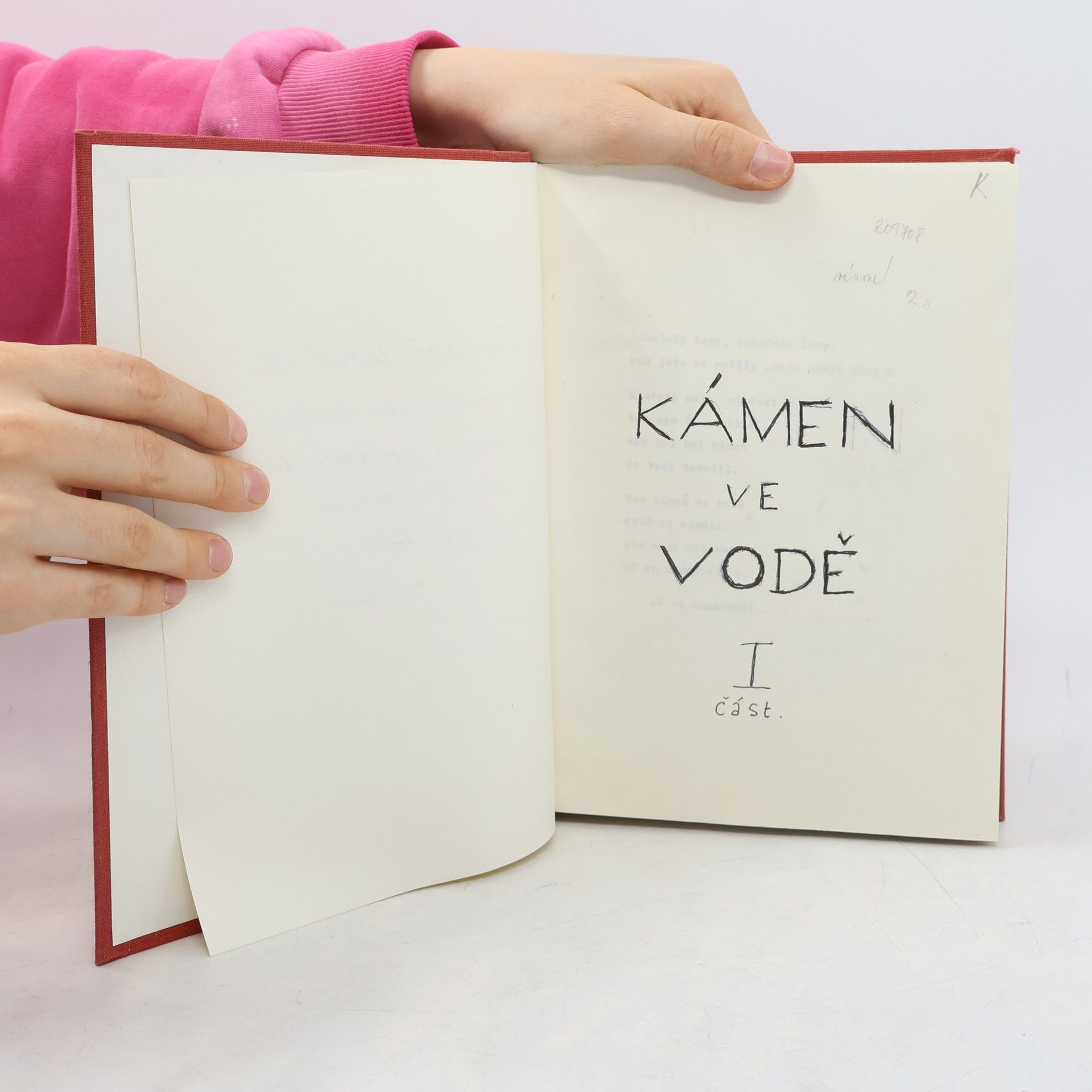 Kolektiv autorů Kámen ve vodě I. část