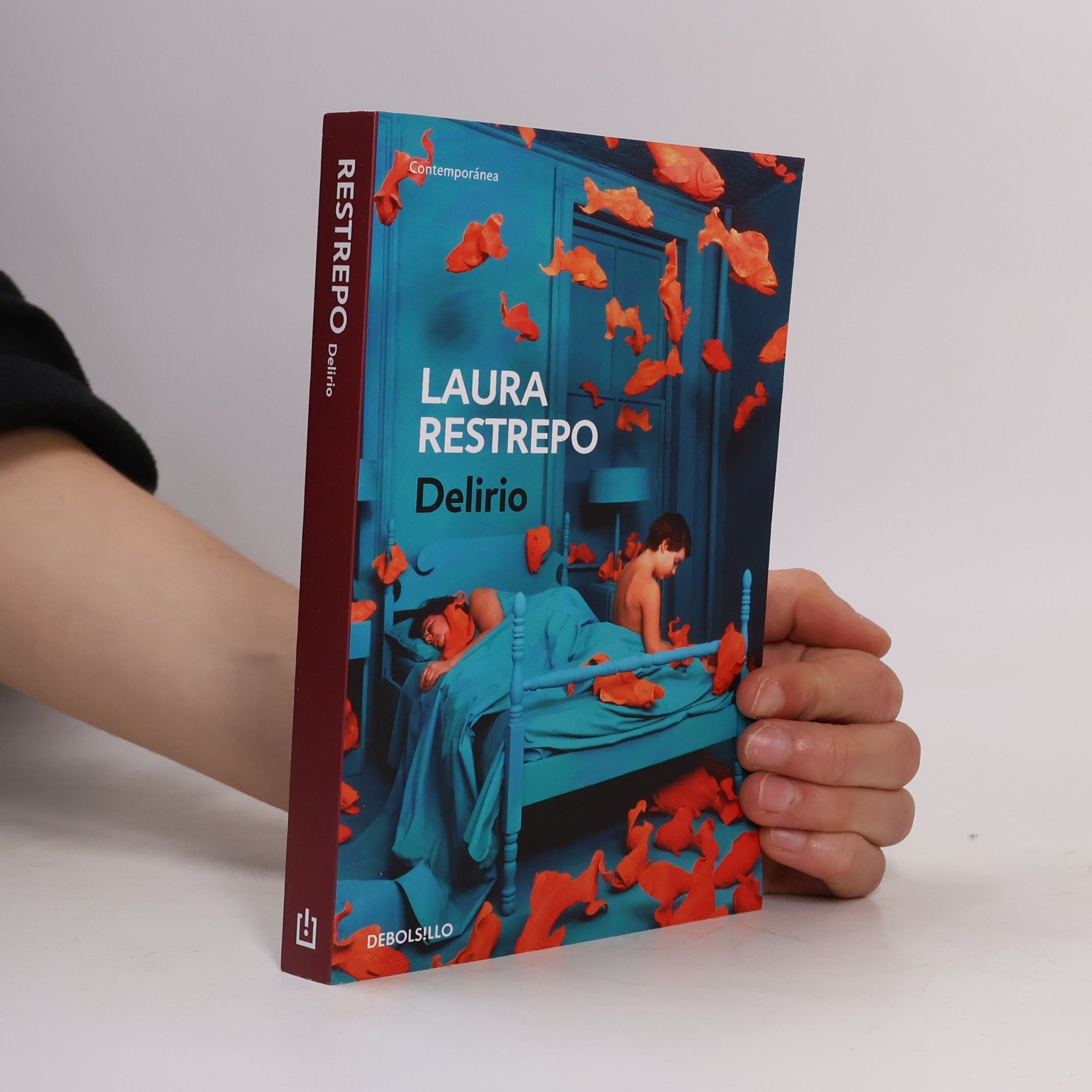 Laura Restrepo Delirio