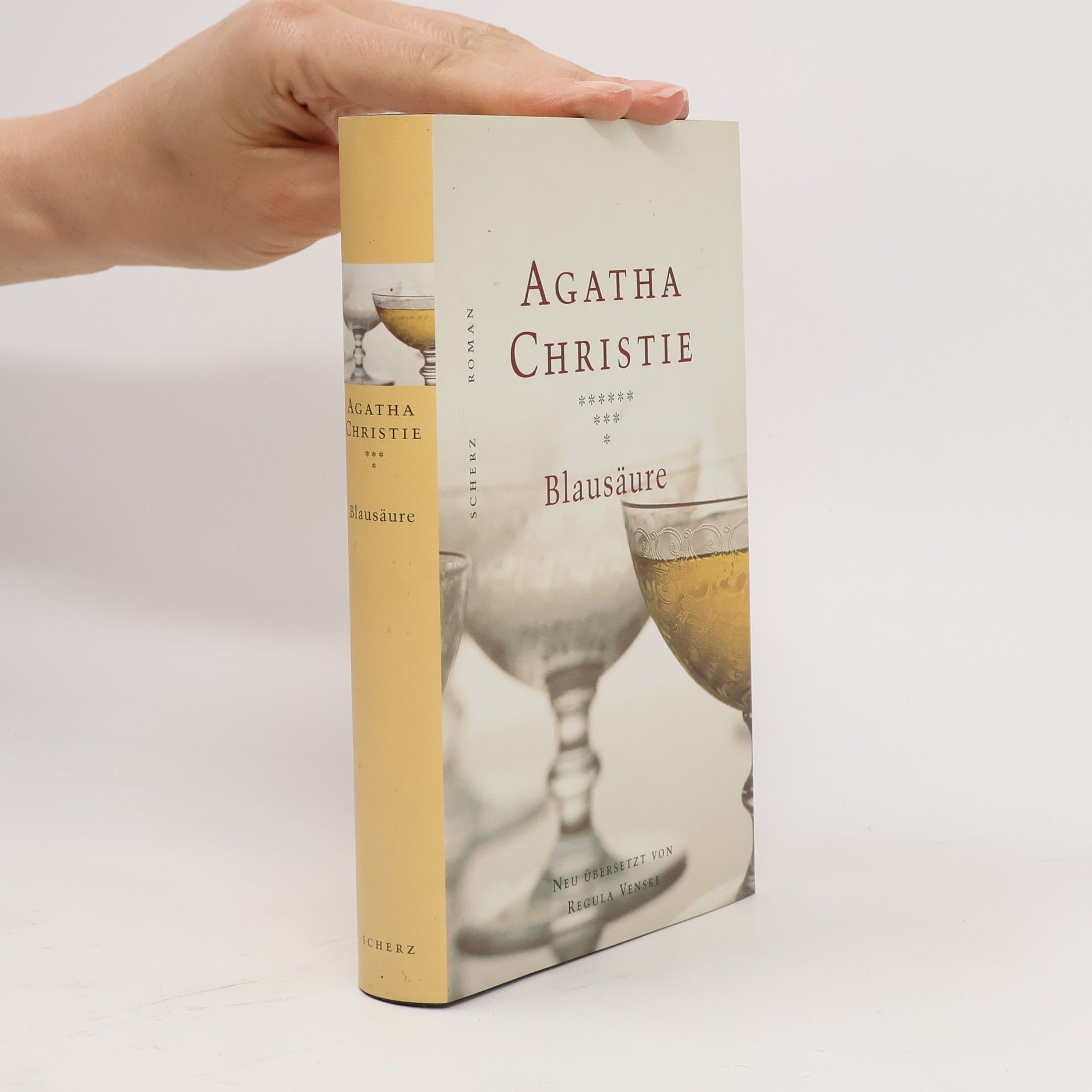 Agatha Christie Blausäure - Neu übersetzt von Regula Venske