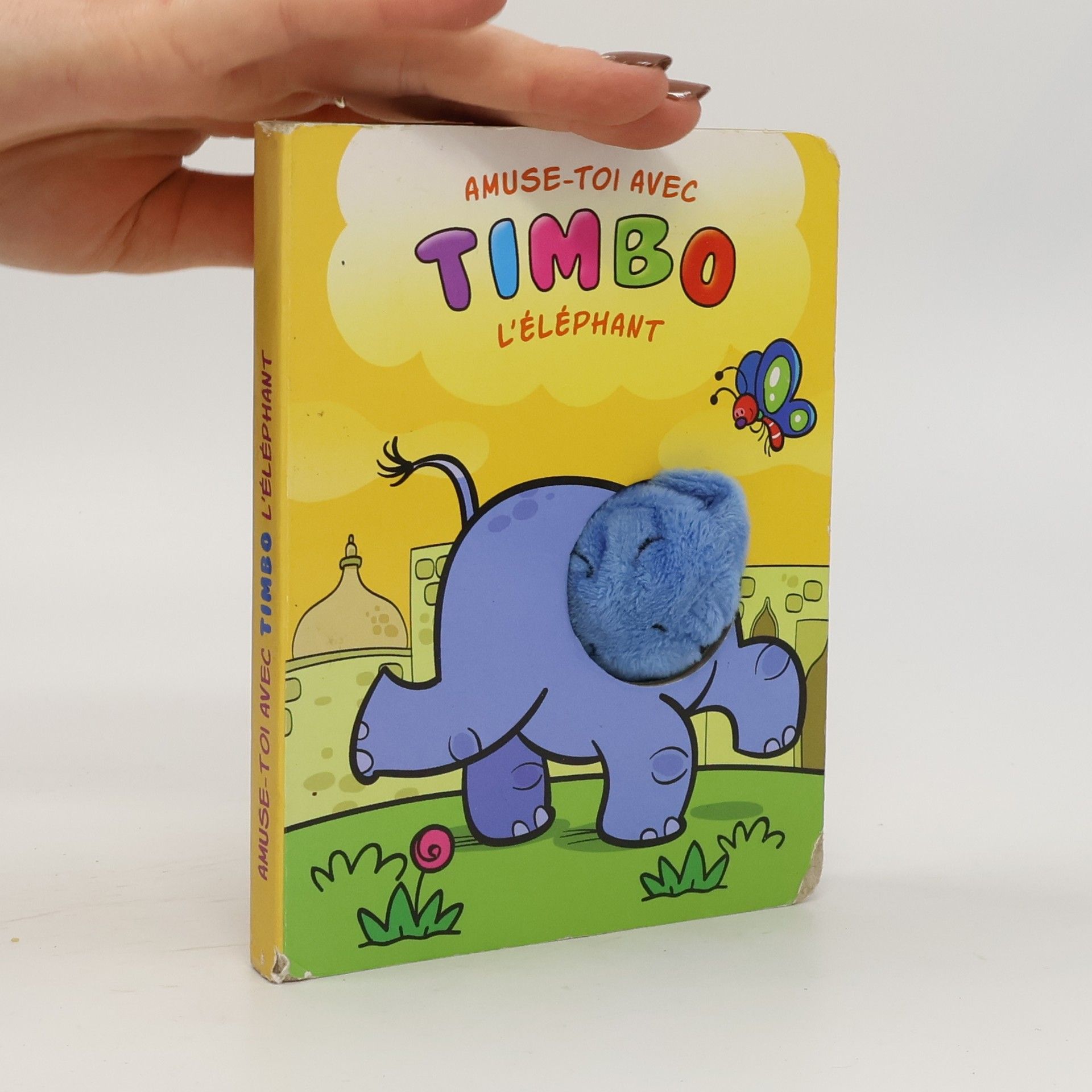 Amuse-toi avec Timbo l'éléphant