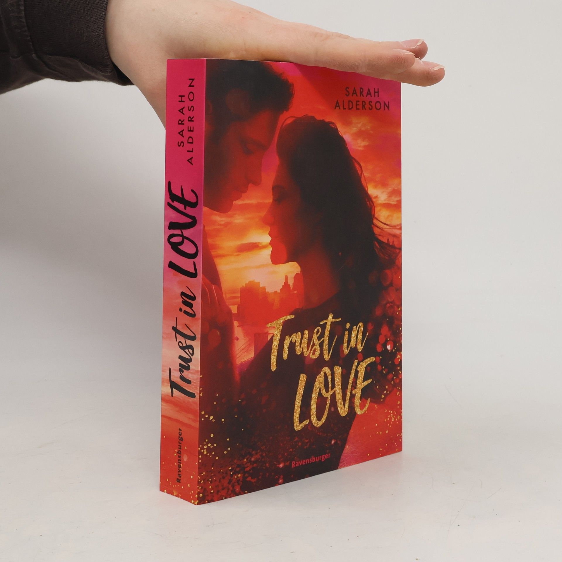 Sarah Alderson Trust in love