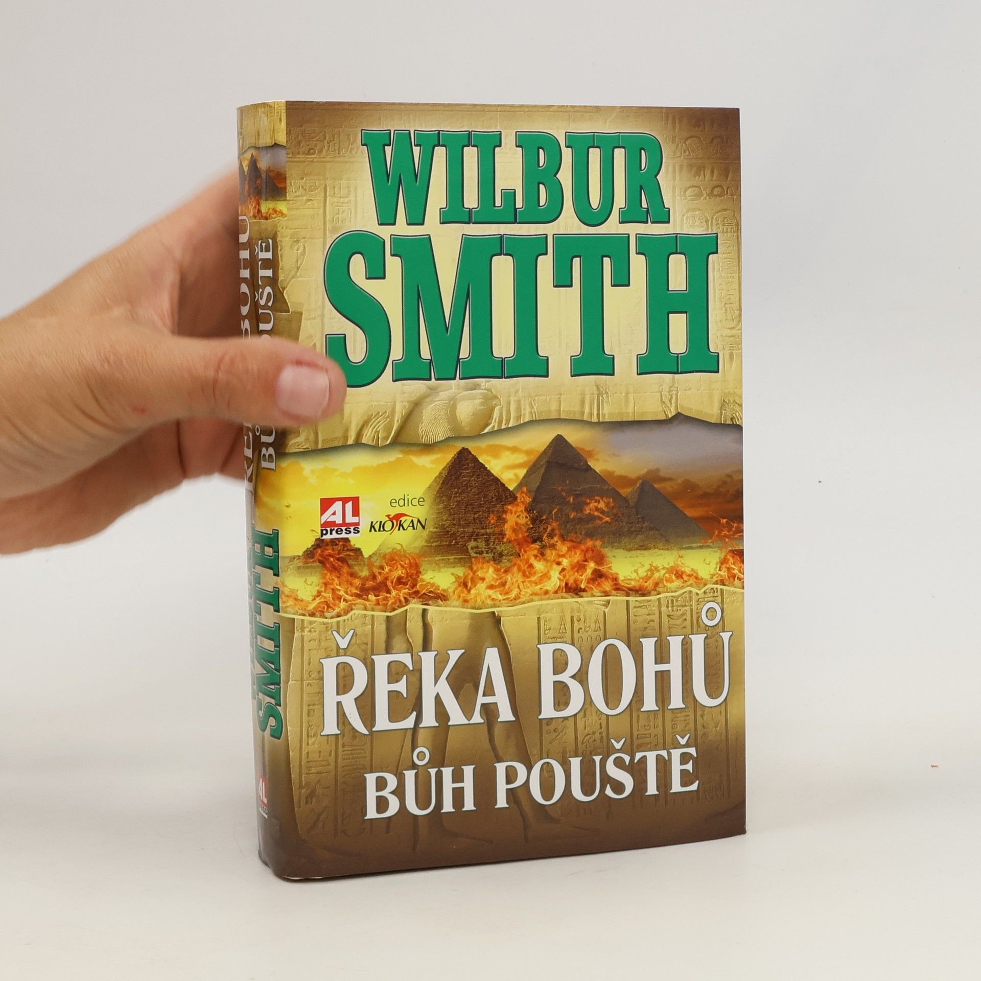 Wilbur A. Smith Řeka bohů. Bůh pouště