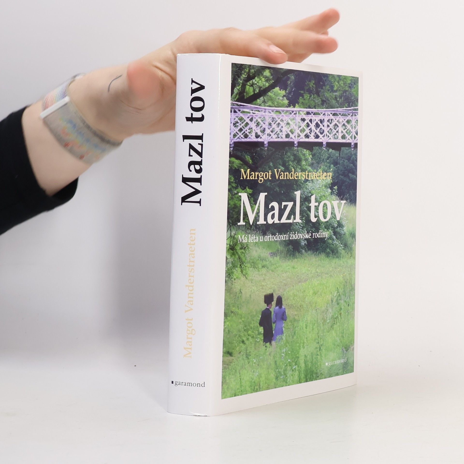 Margot Vanderstraeten Mazl tov