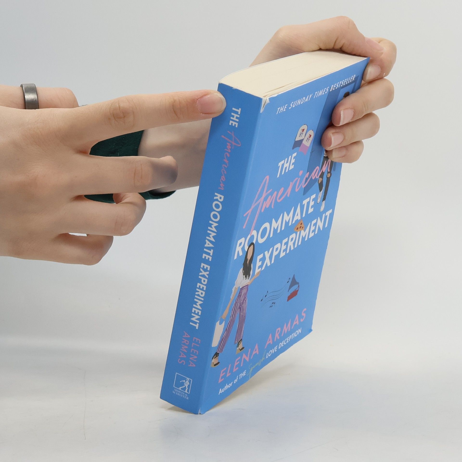 Elena Armas The American roommate experiment