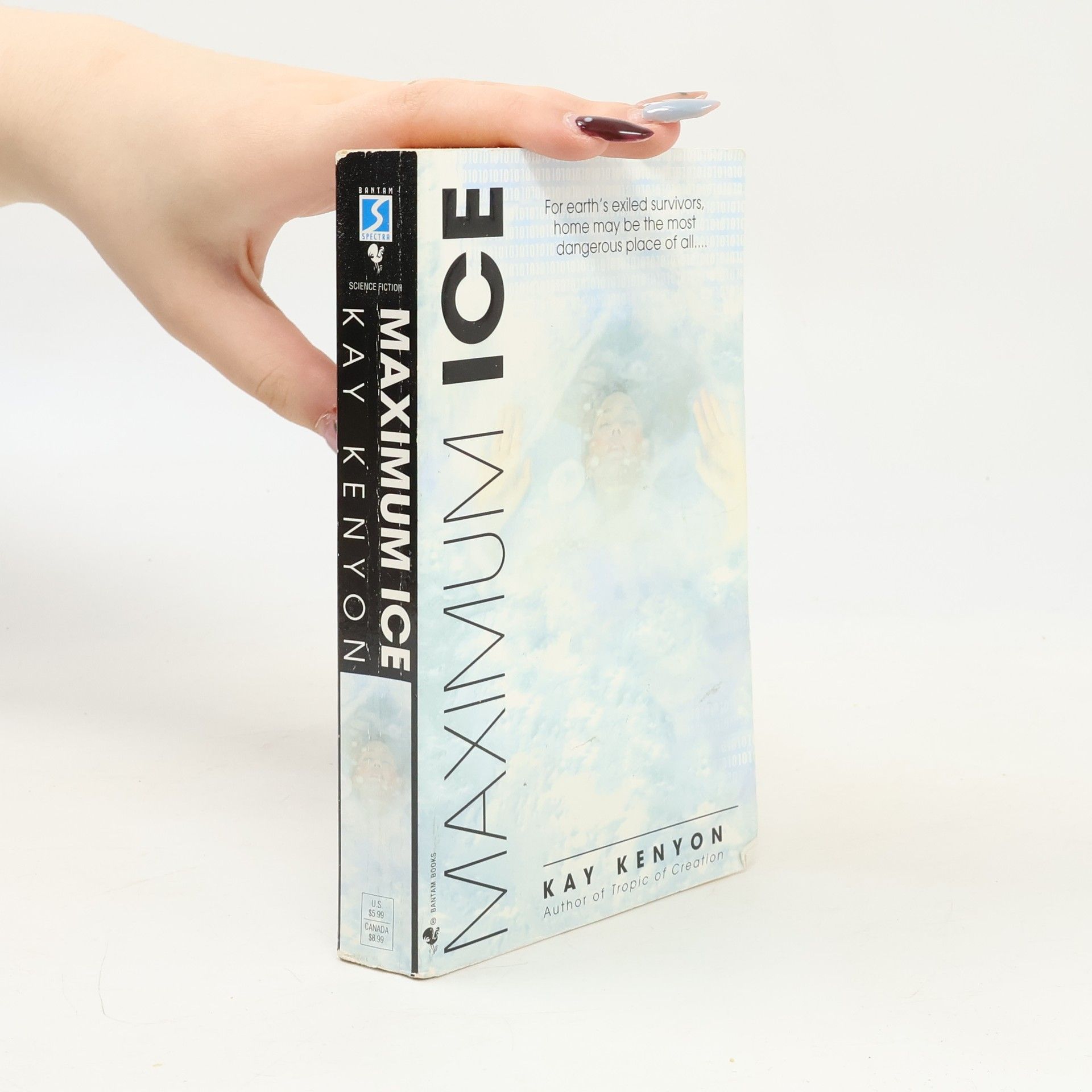 Kay Kenyon Maximum Ice