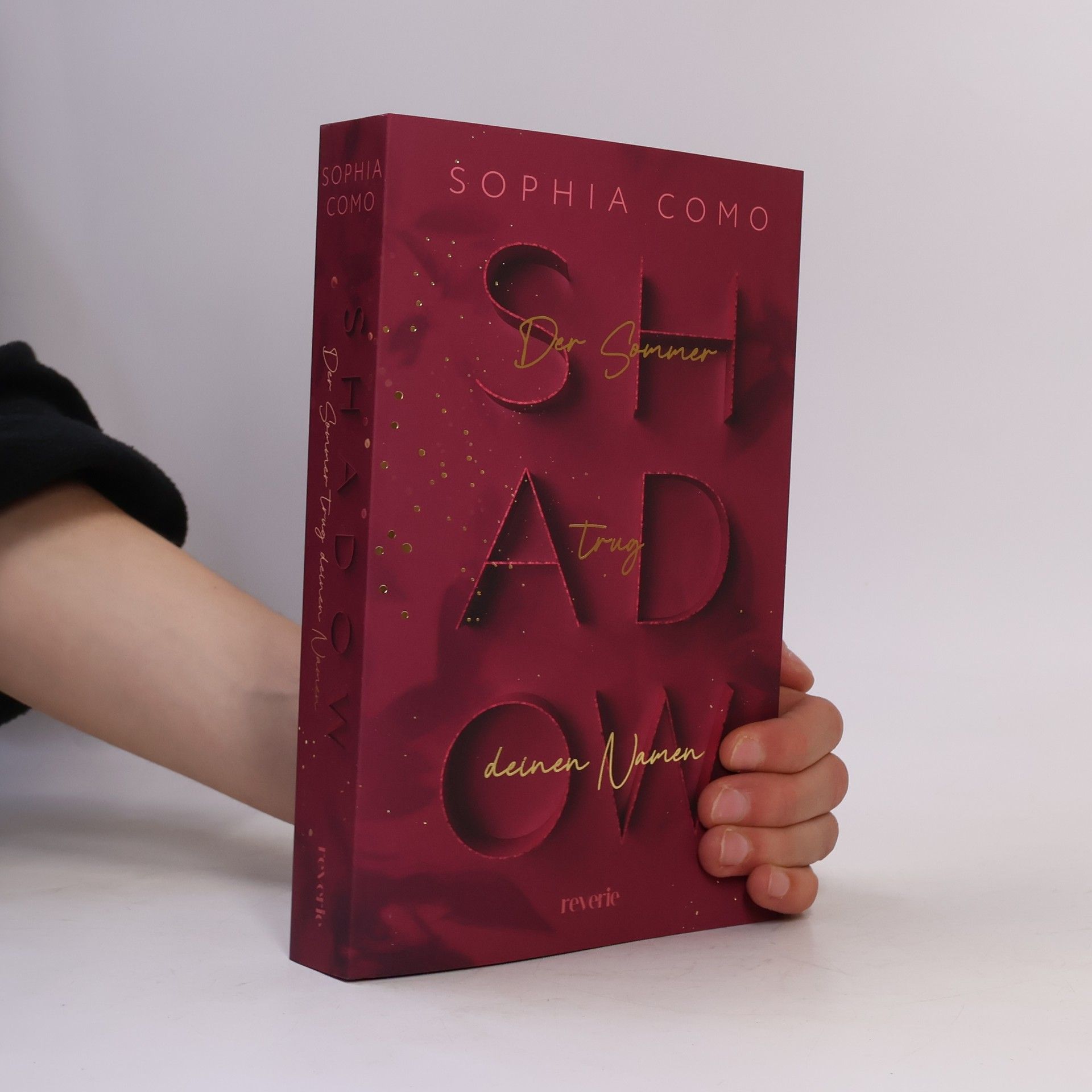 Sophia Como Shadow