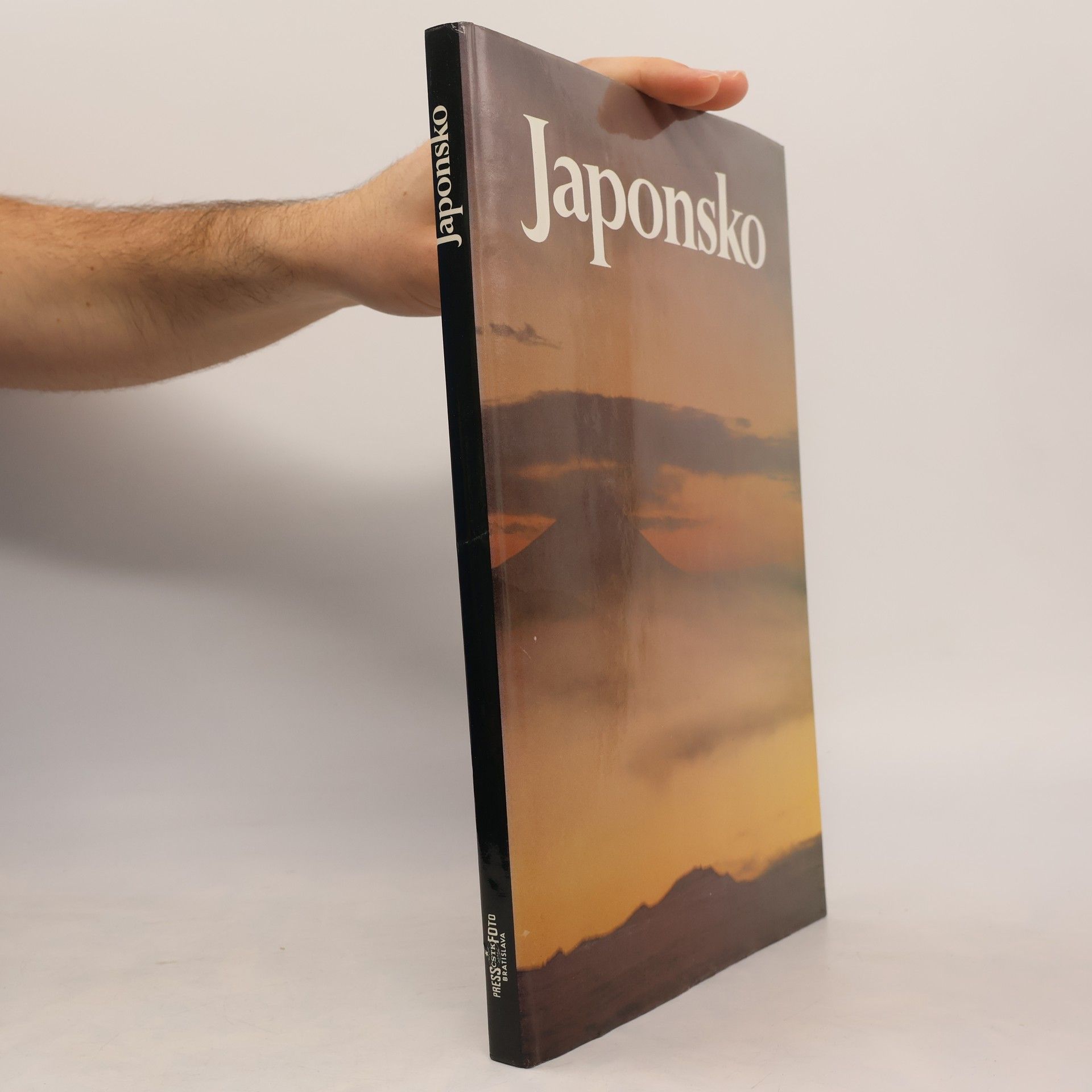 Karol Kut'ka Japonsko