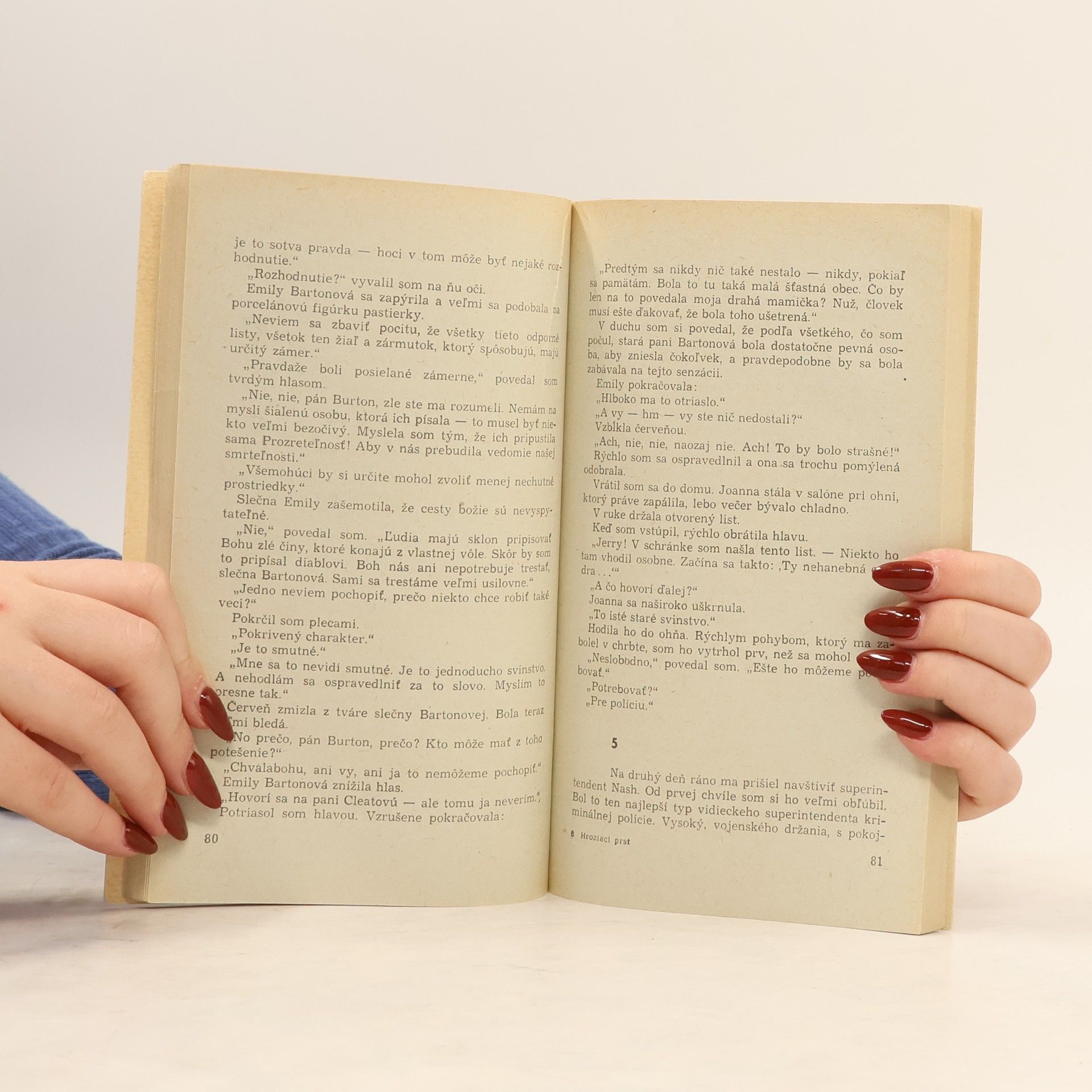 Agatha Christie Hroziaci prst