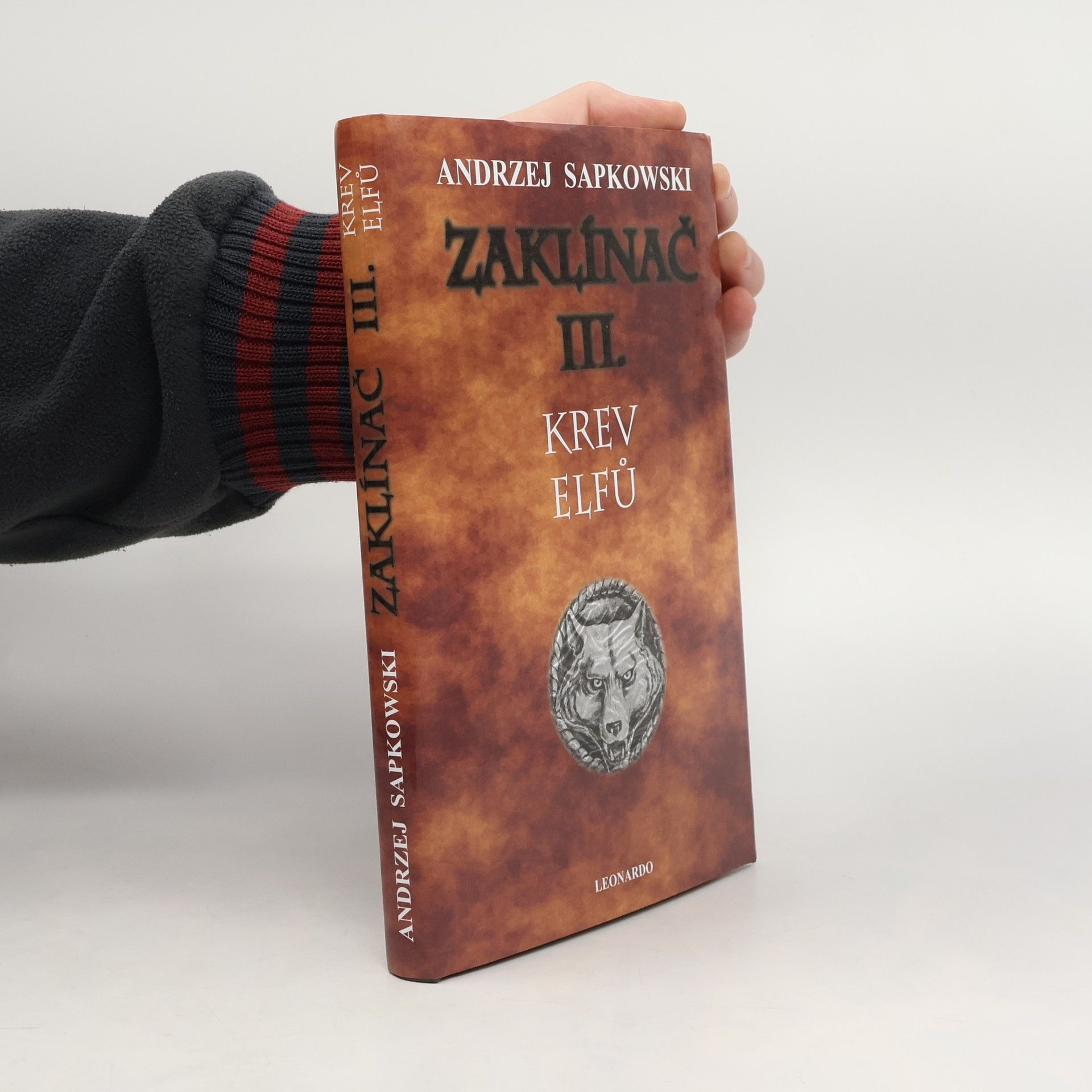 Andrzej Sapkowski Zaklínač - 3: Krev elfů