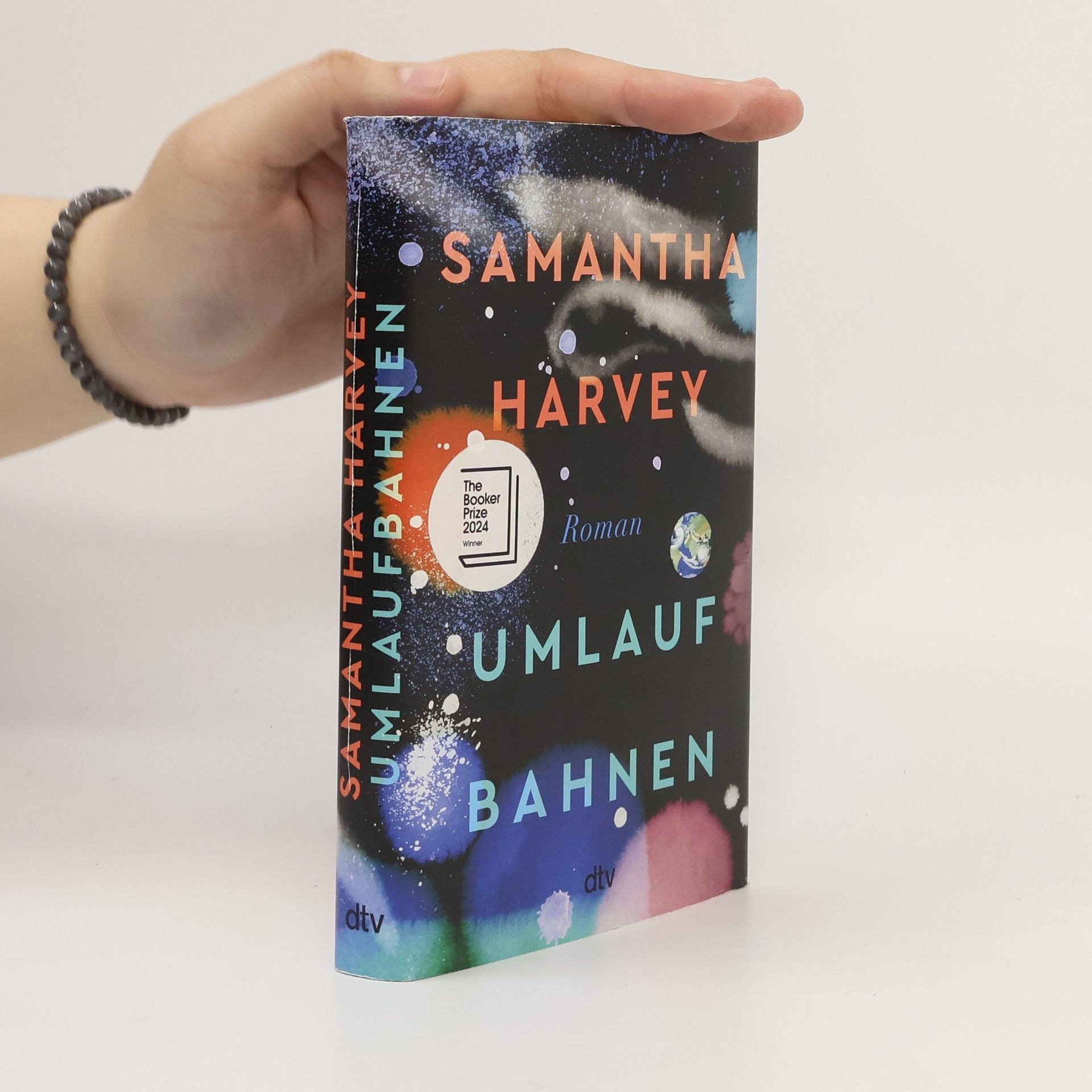 Samantha Harvey Umlaufbahnen. Roman