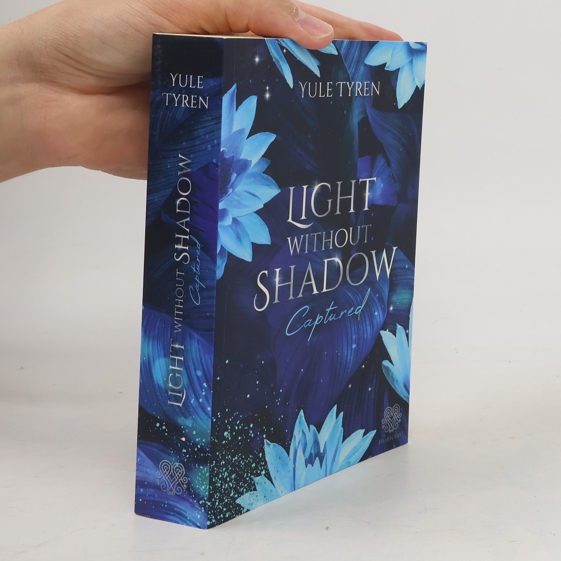 Yule Tyren Light Without Shadow - Captured