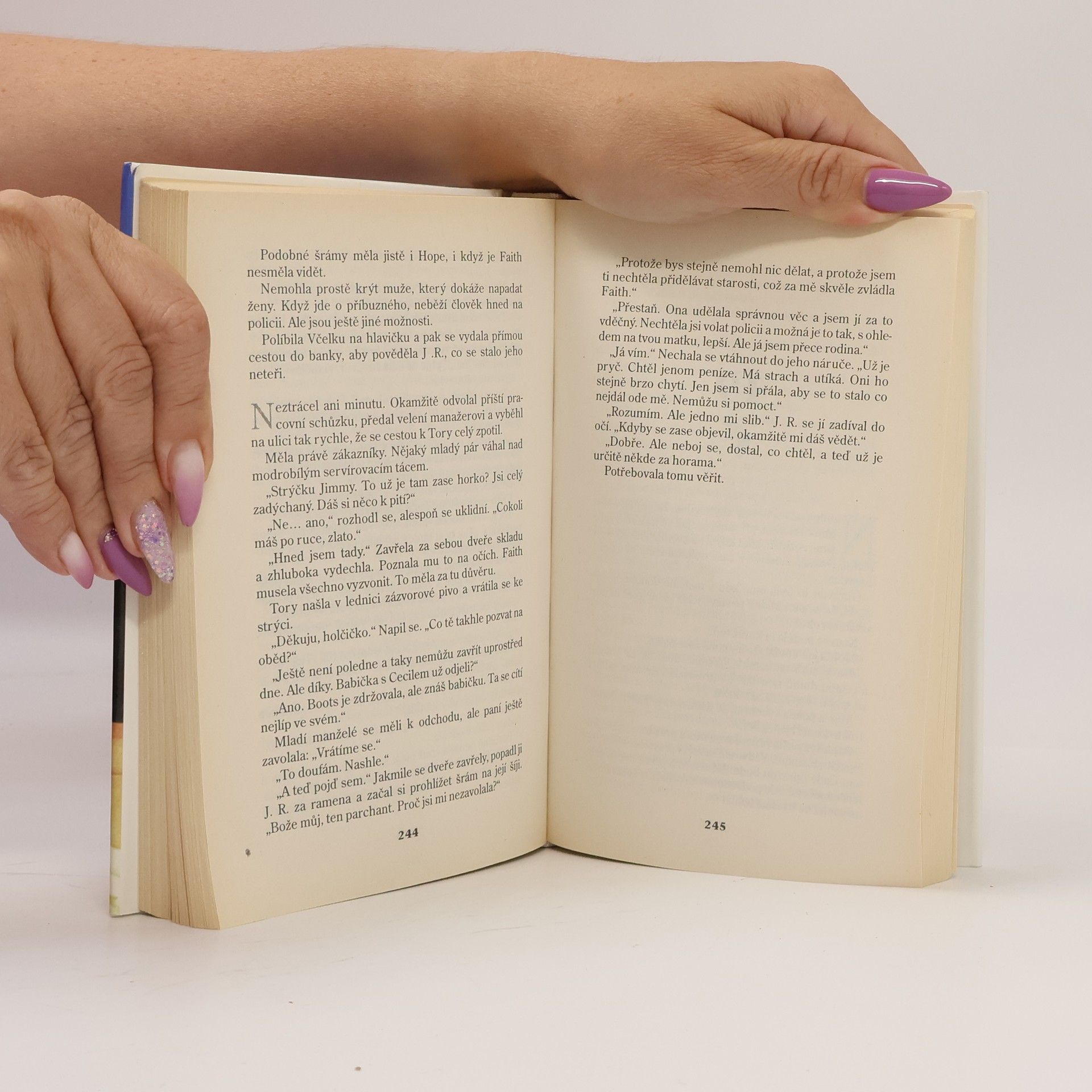 Nora Roberts Zlověstný úplněk