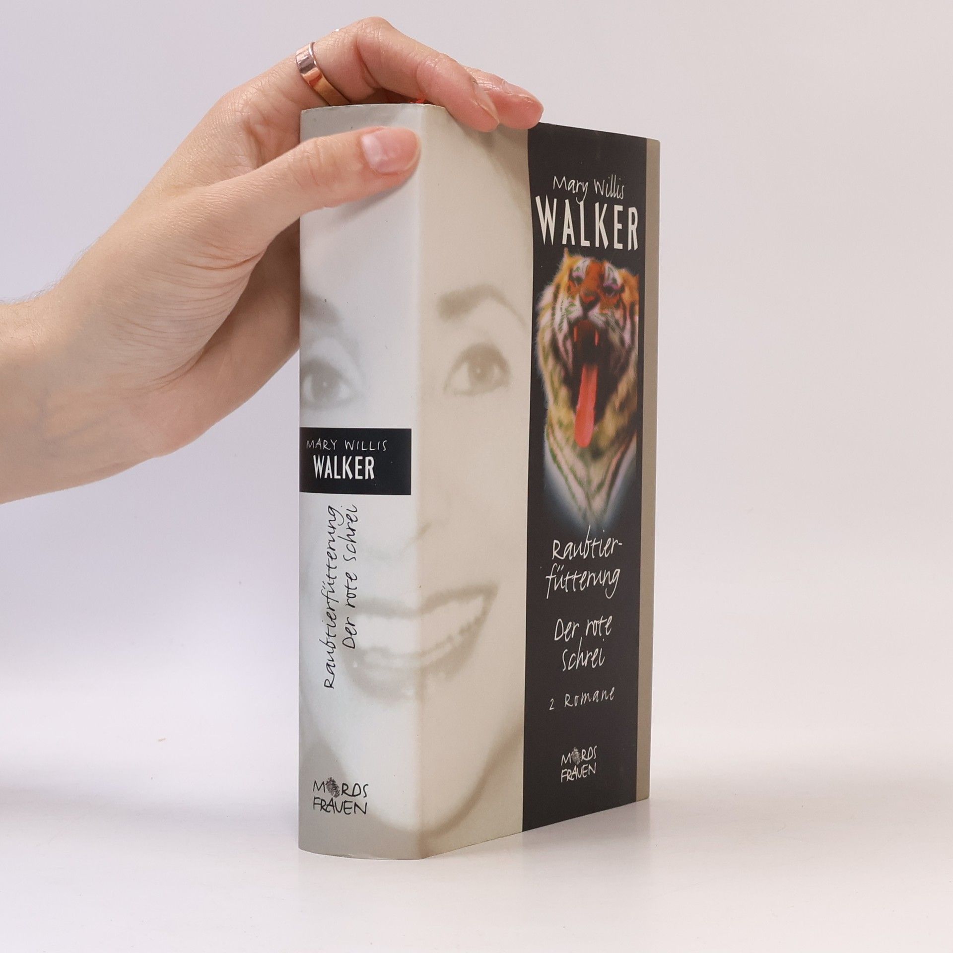 Mary Willis Walker Raubtierfütterung. Der rote Schrei