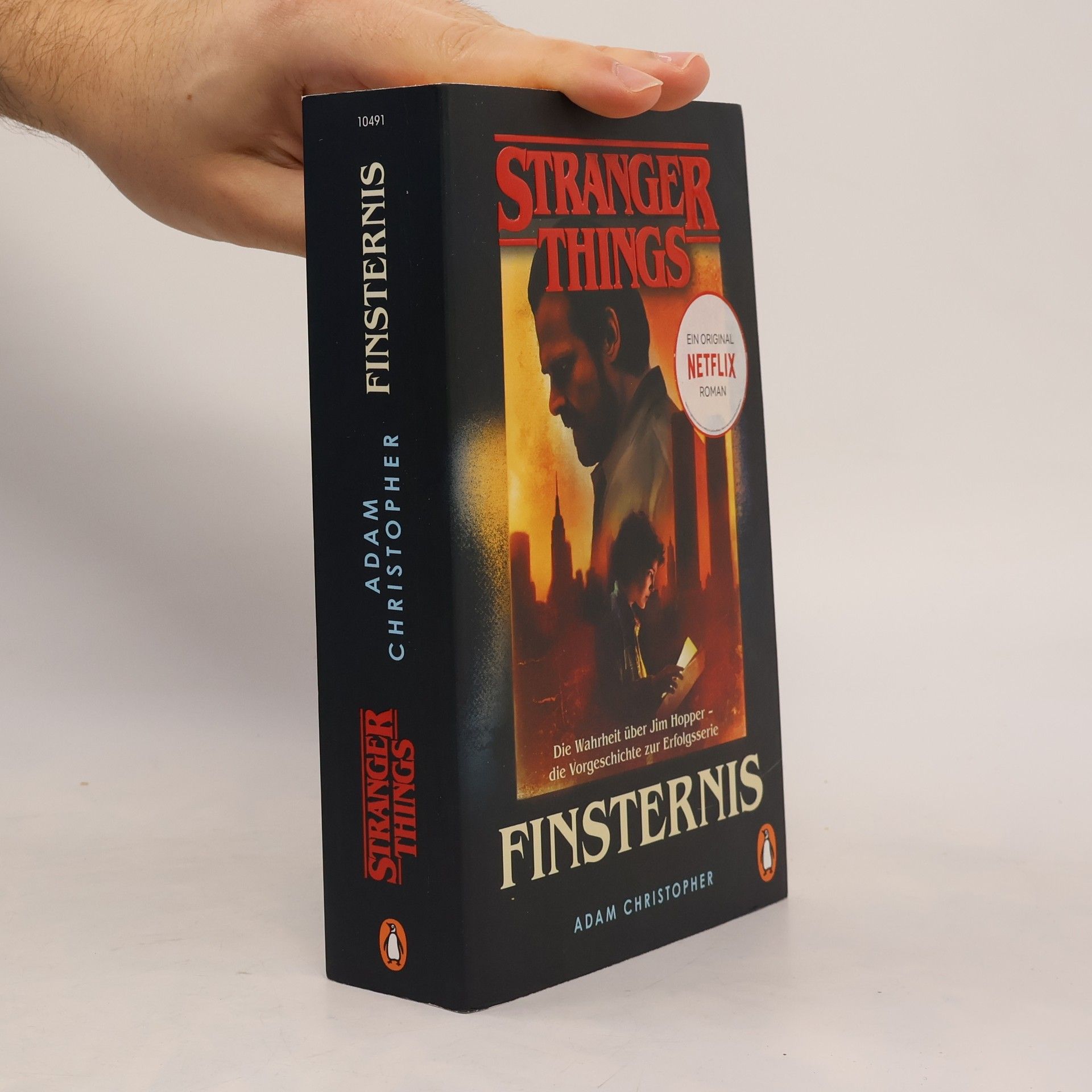 Adam Christopher Stranger Things - Finsternis