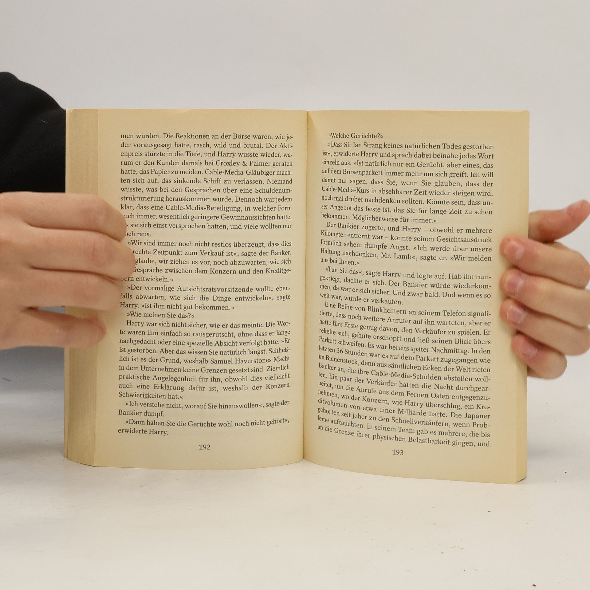 Matthew Lynn Die Aufpasser. Roman. Aus. d. Engl. v. Stephan Steeger