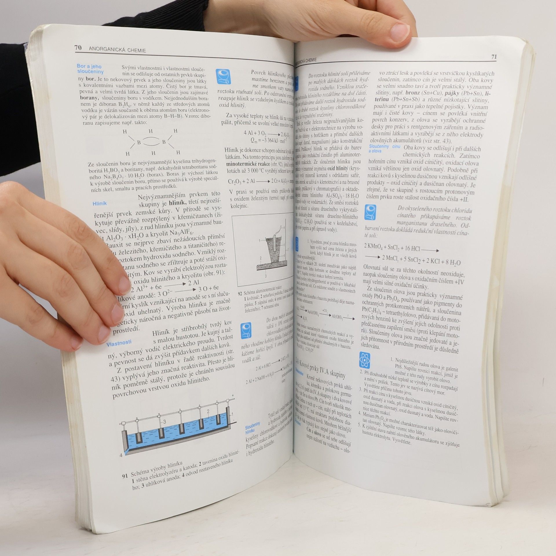 Autorenkollektiv Chemie pro střední školy