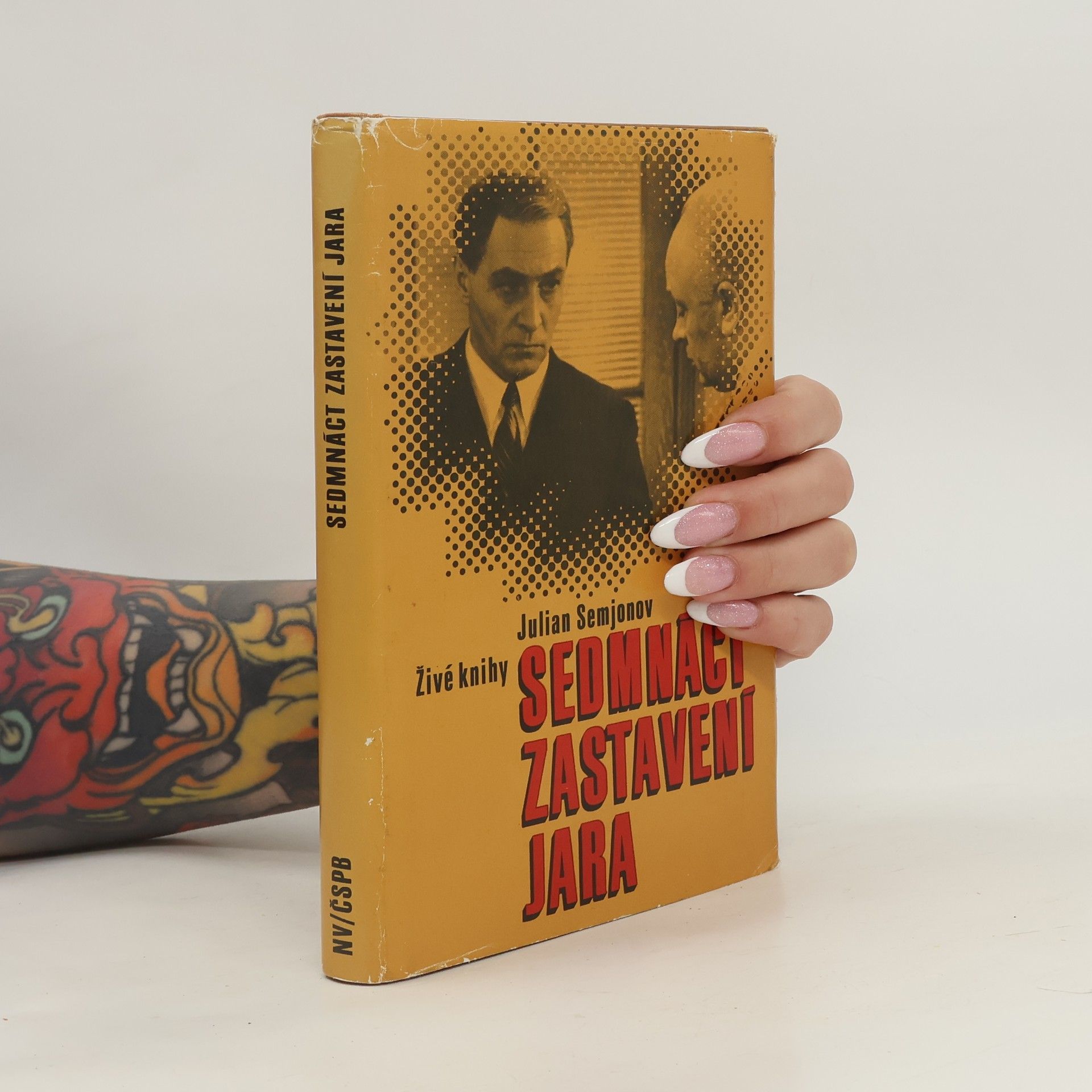 Julian Semjonov Sedmnáct zastavení jara