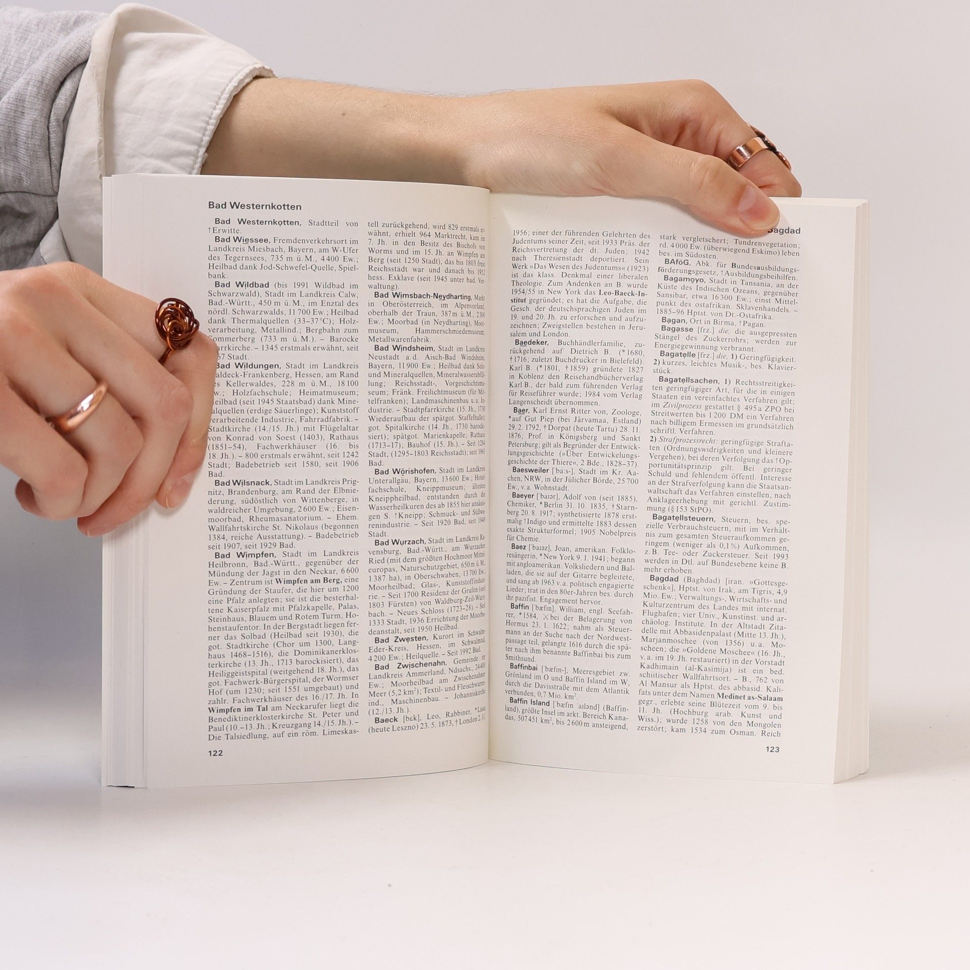 Autorenkollektiv Meyers Grosses Taschen Lexikon in 24 Bänden 2. Ass-Be