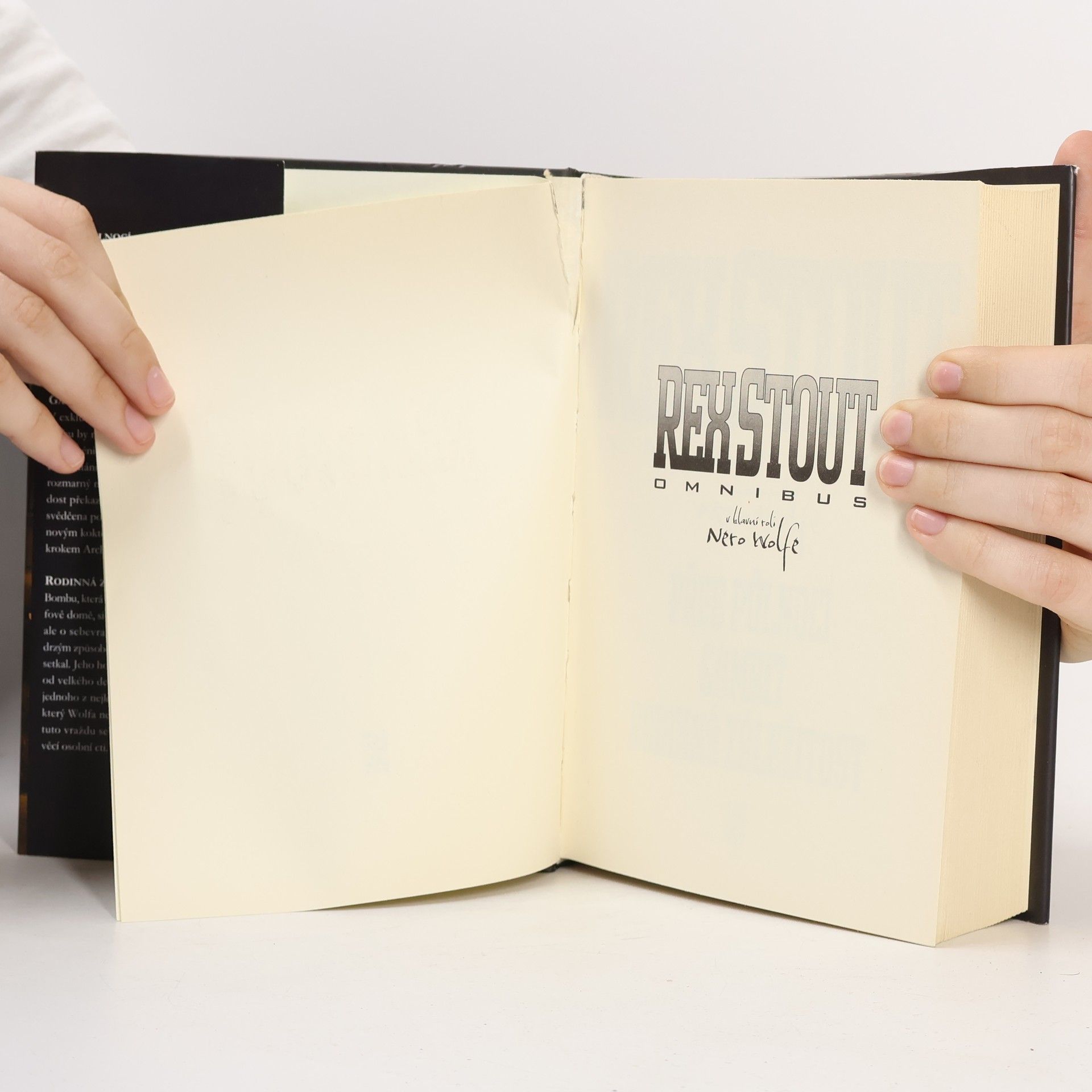 Rex Stout Omnibus - v hlavní roli Nero Wolfe: Před půlnocí ; Gambit ; Rodinná záležitost