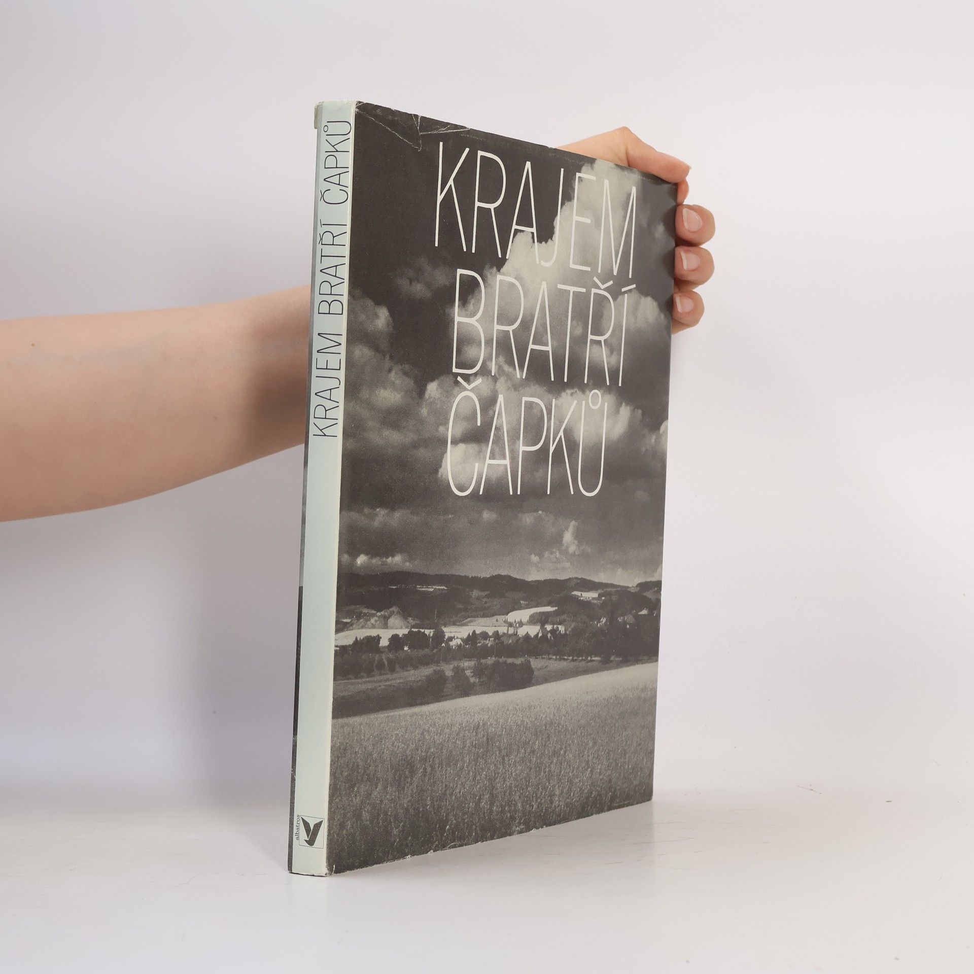 František Buriánek Krajem bratří Čapků