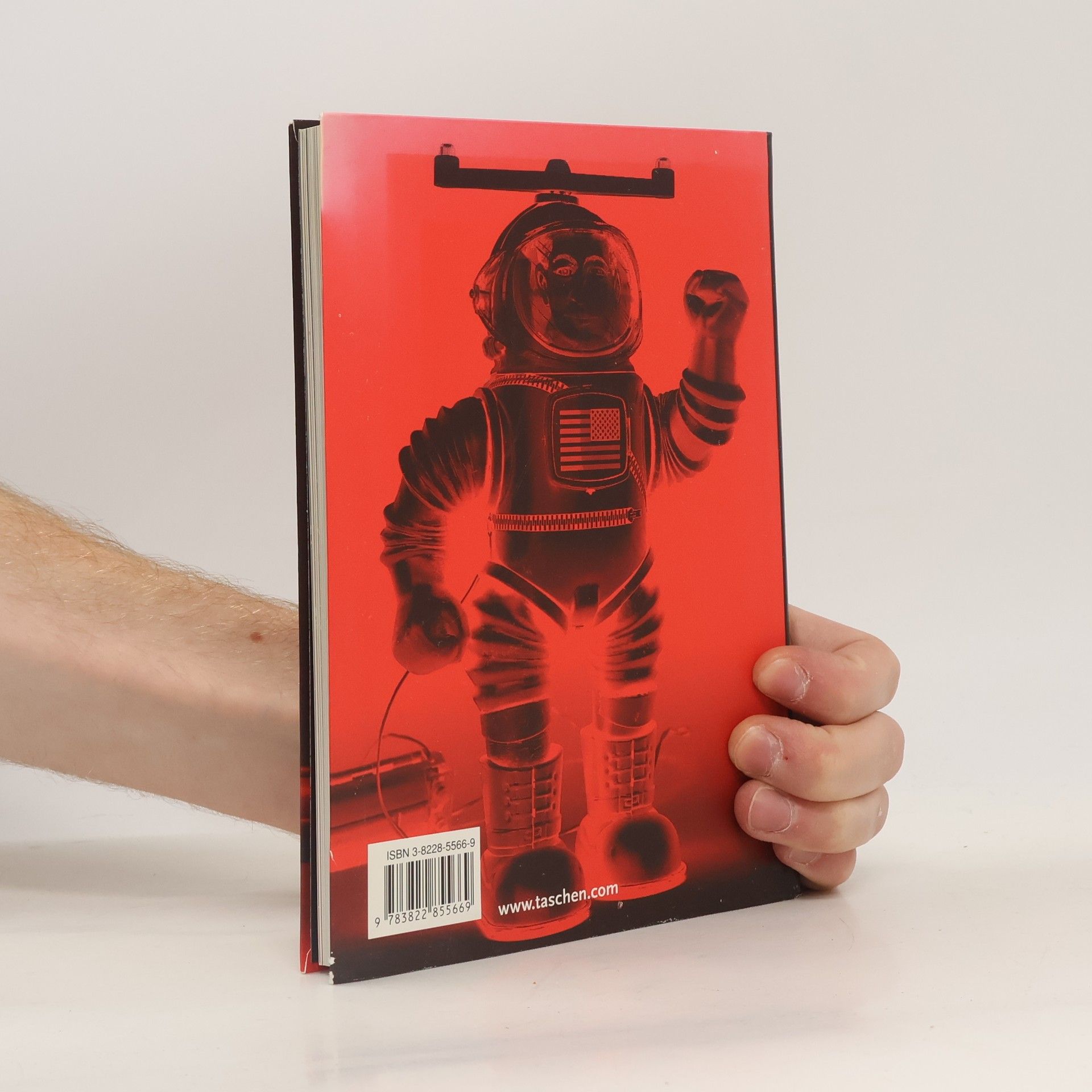 Teruhisa Kitahara Robots and spaceships