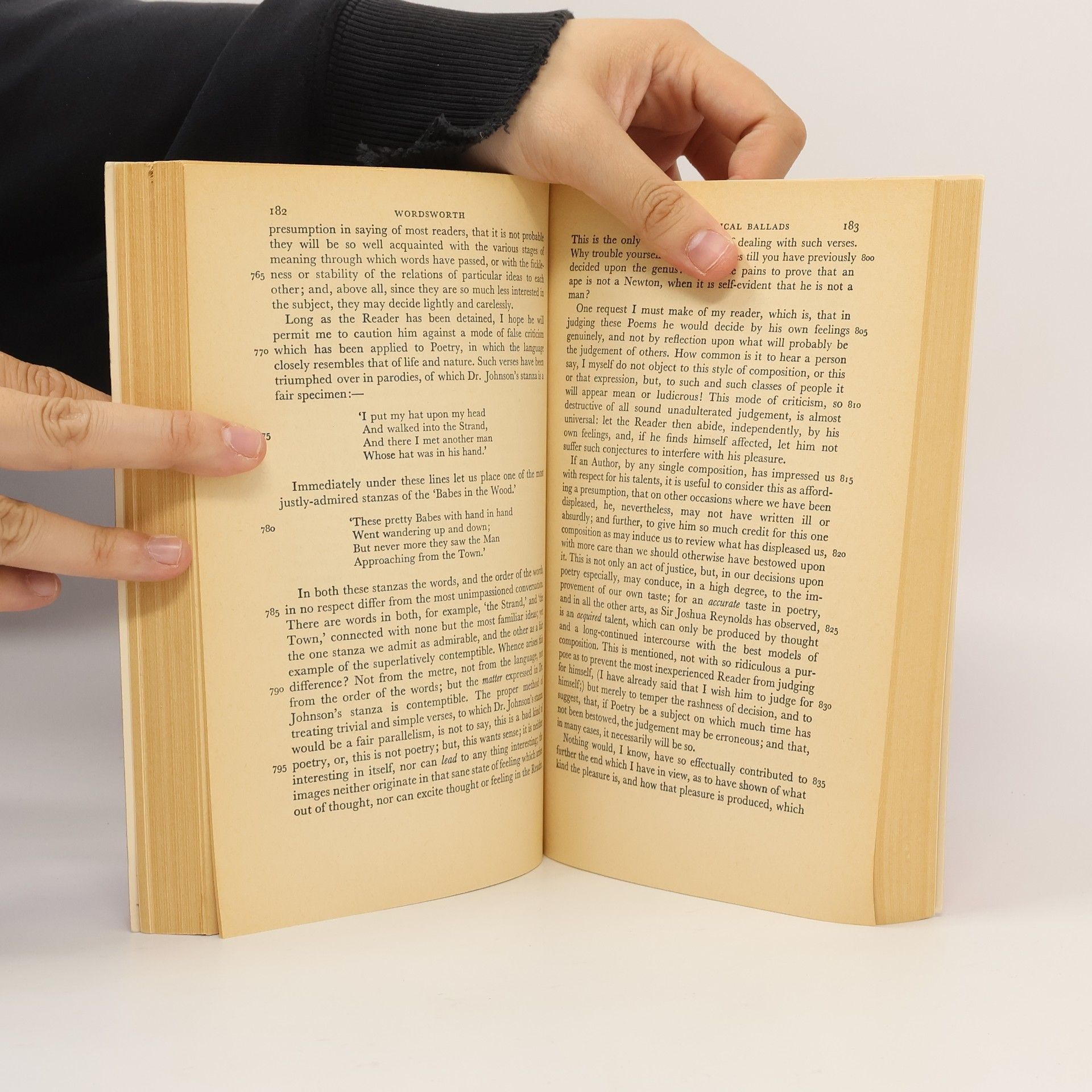 Ernst de Chickera English Critical Texts