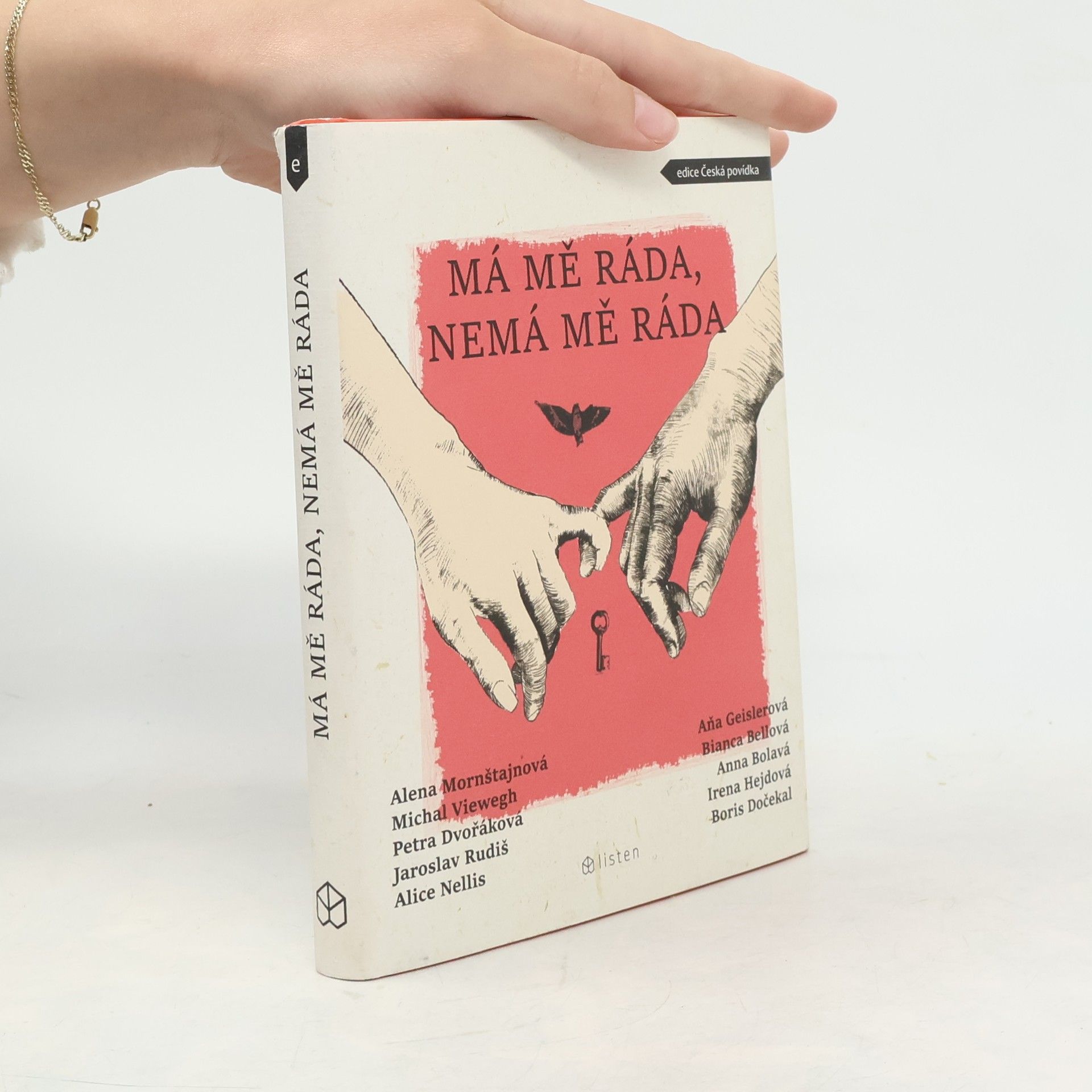 Various authors Má mě ráda, nemá mě ráda