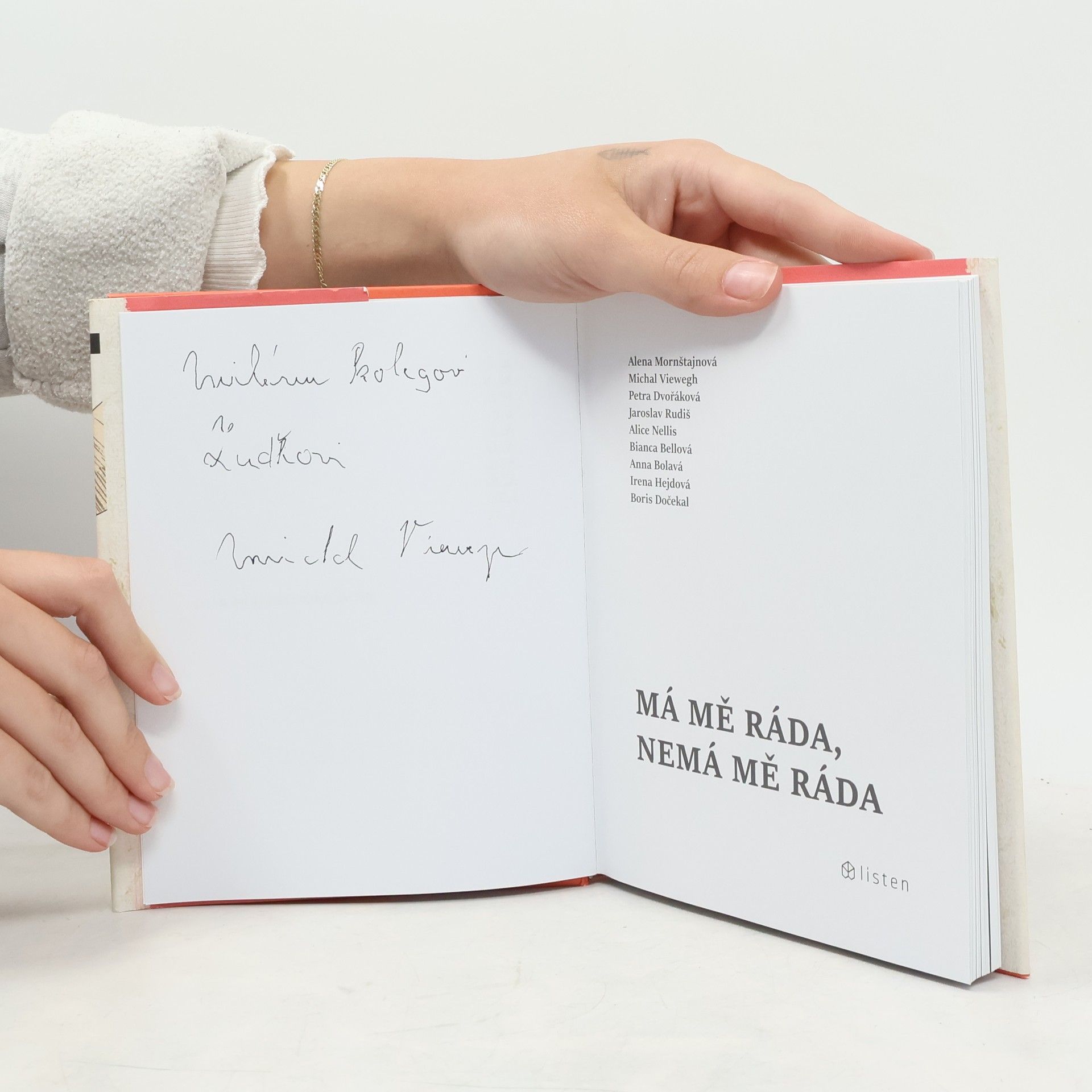 Various authors Má mě ráda, nemá mě ráda