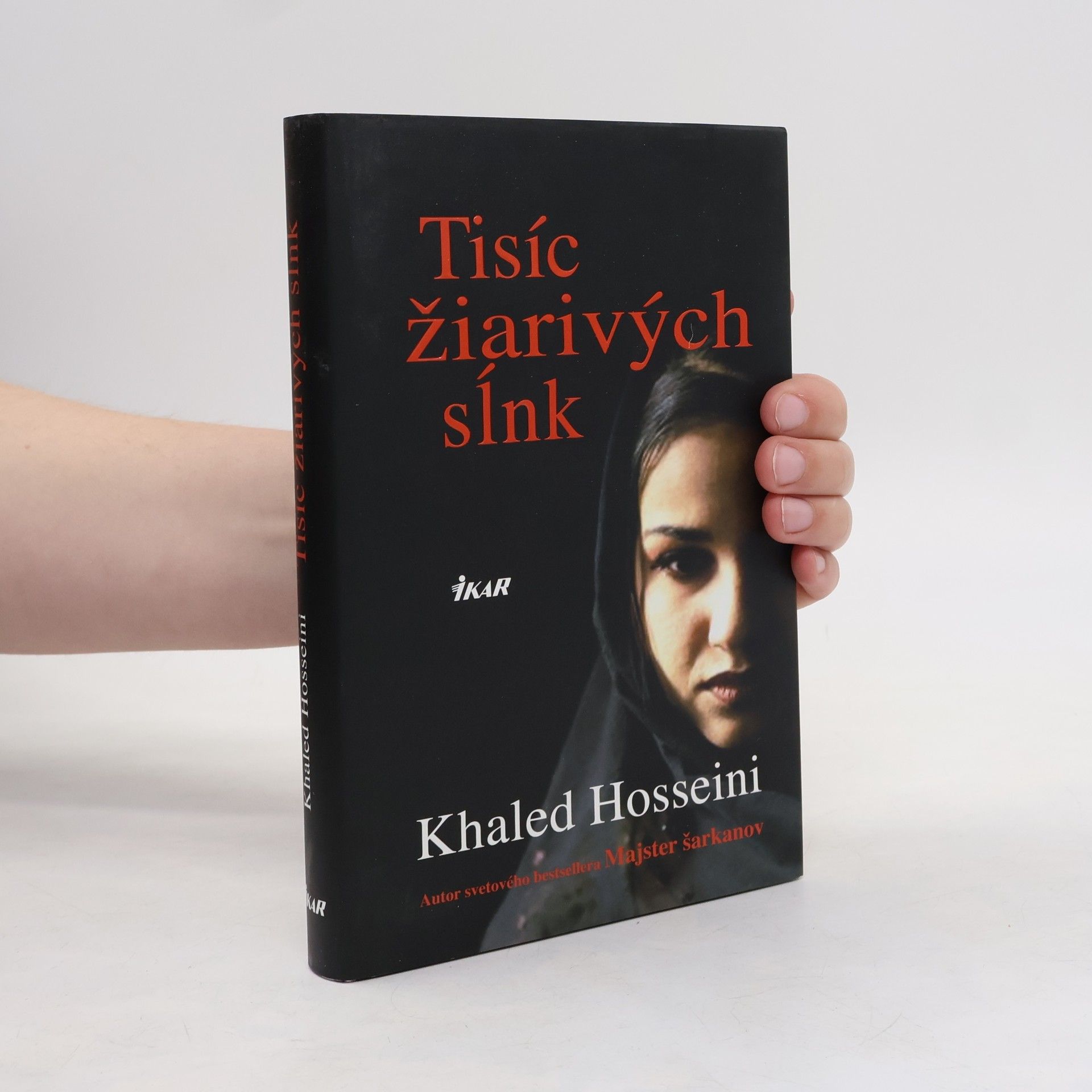 Khaled Hosseini Tisíc žiarivých sĺnk