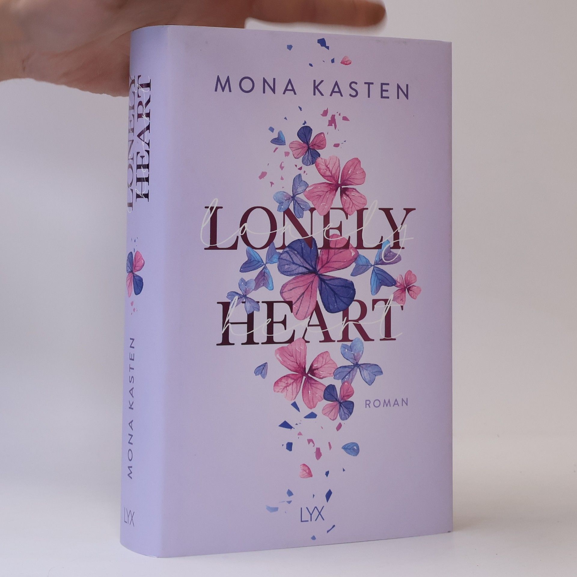 Mona Kasten Lonely heart