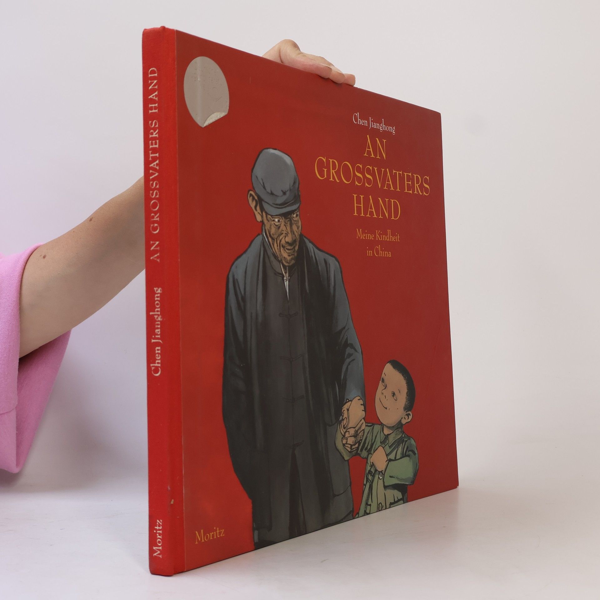 Jiang Hong Chen An Großvaters Hand