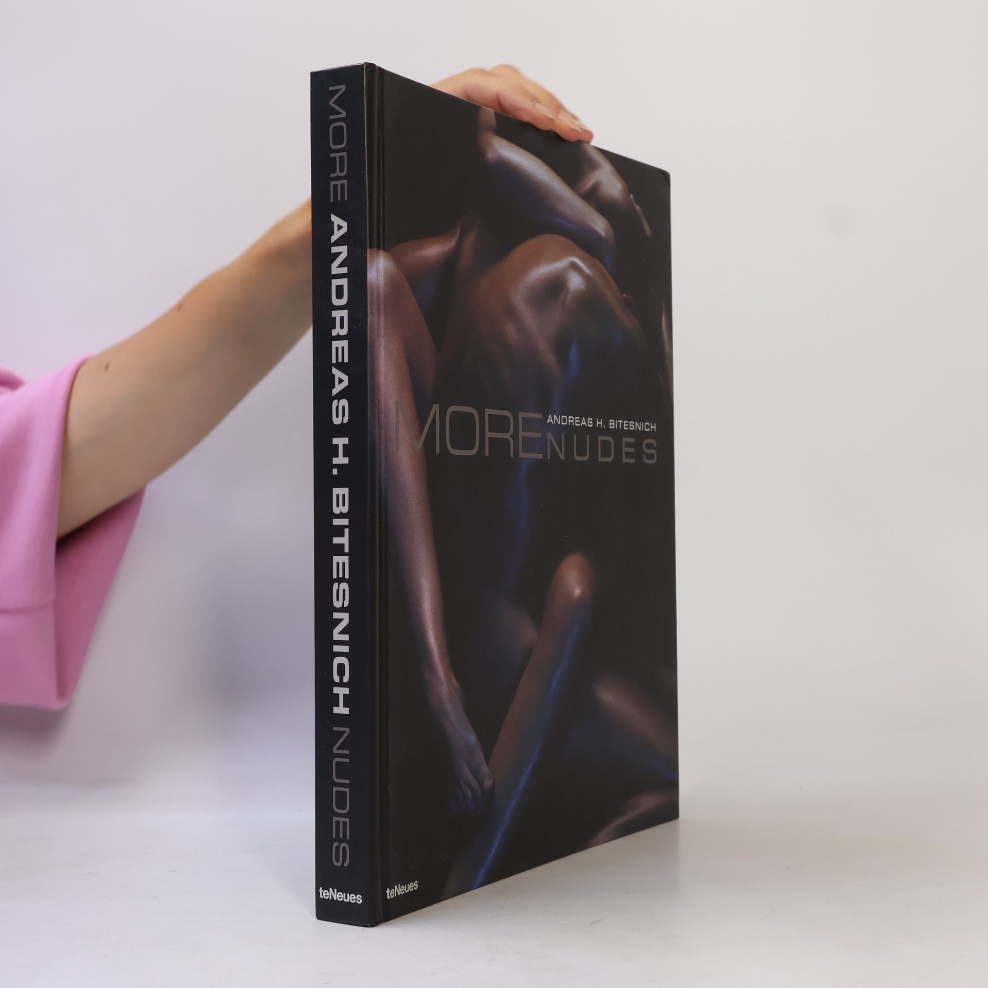 Andreas H. Bitesnich More nudes