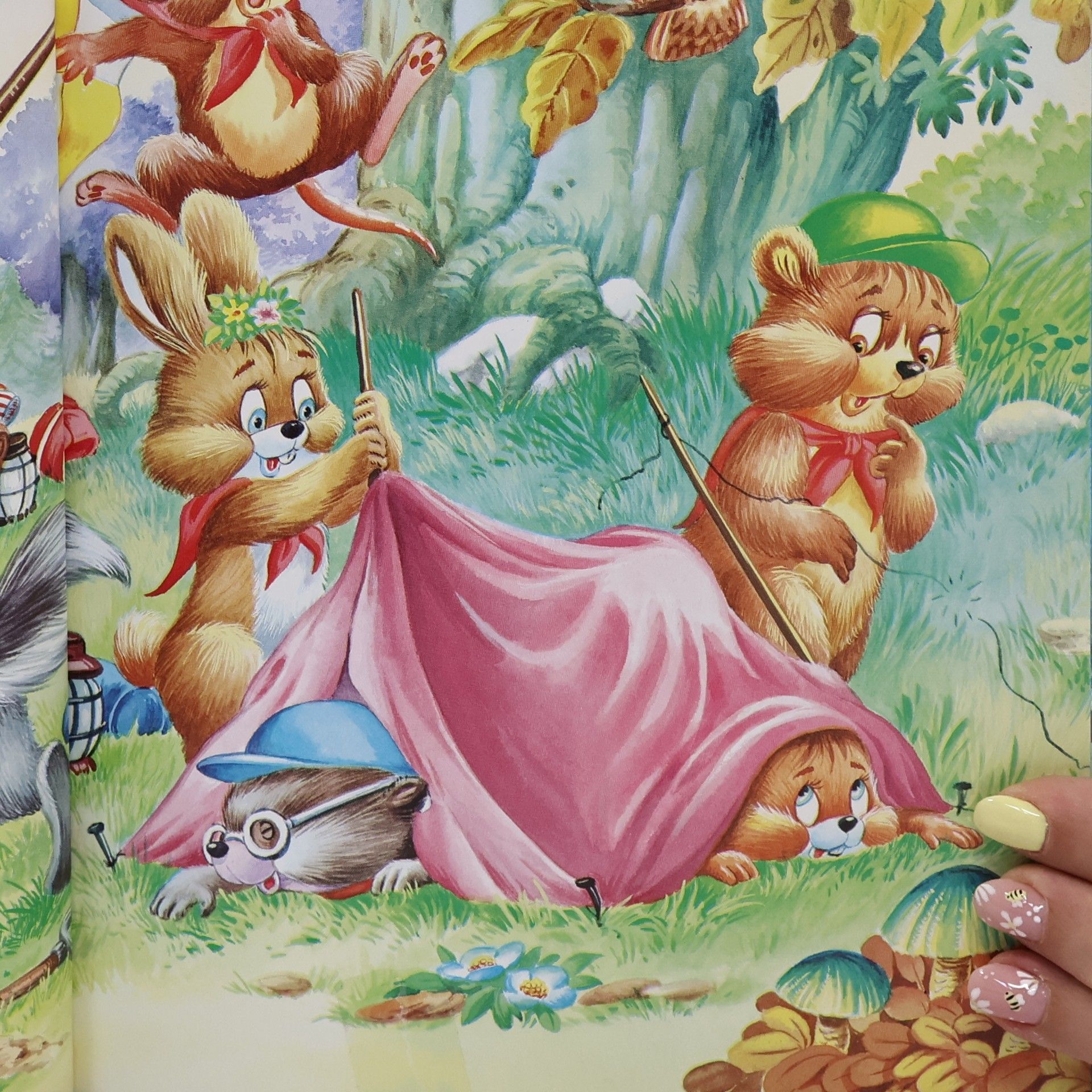 Kolektiv autorů Le petit Lapin Bleu campe en montagne 8