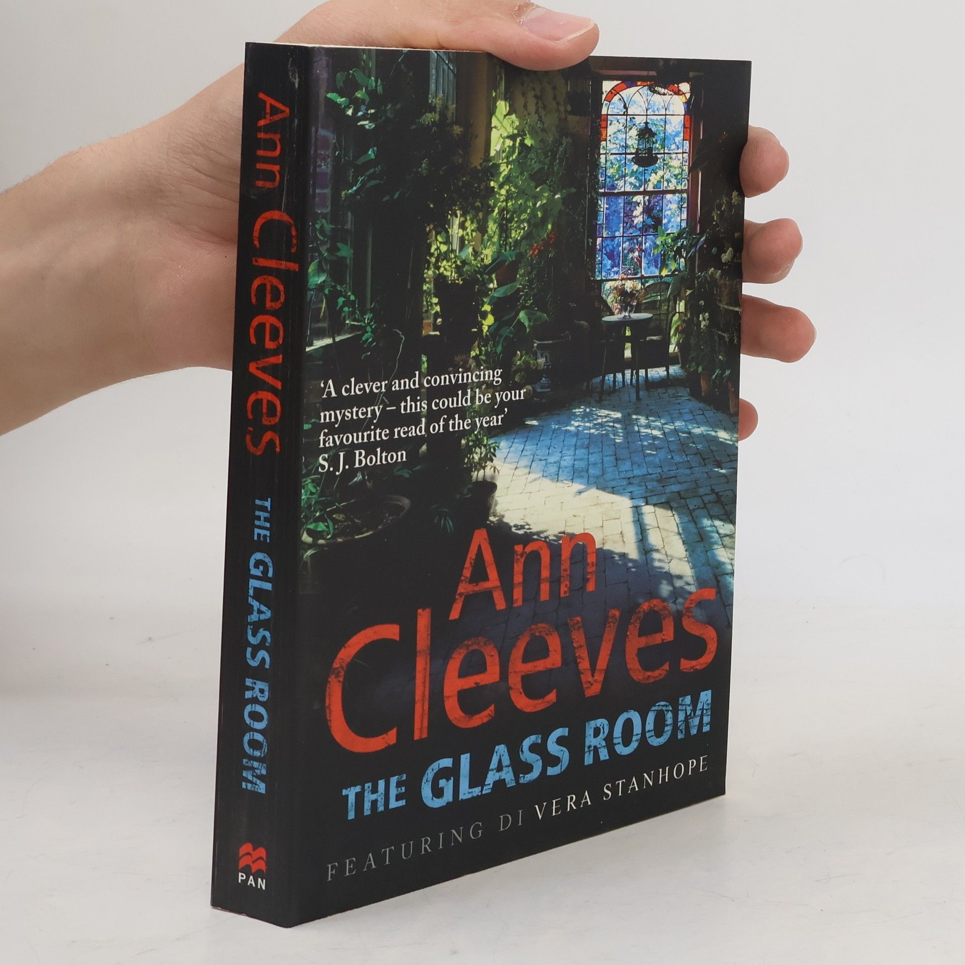 Ann Cleeves Vera Stanhope - 5: The Glass Room