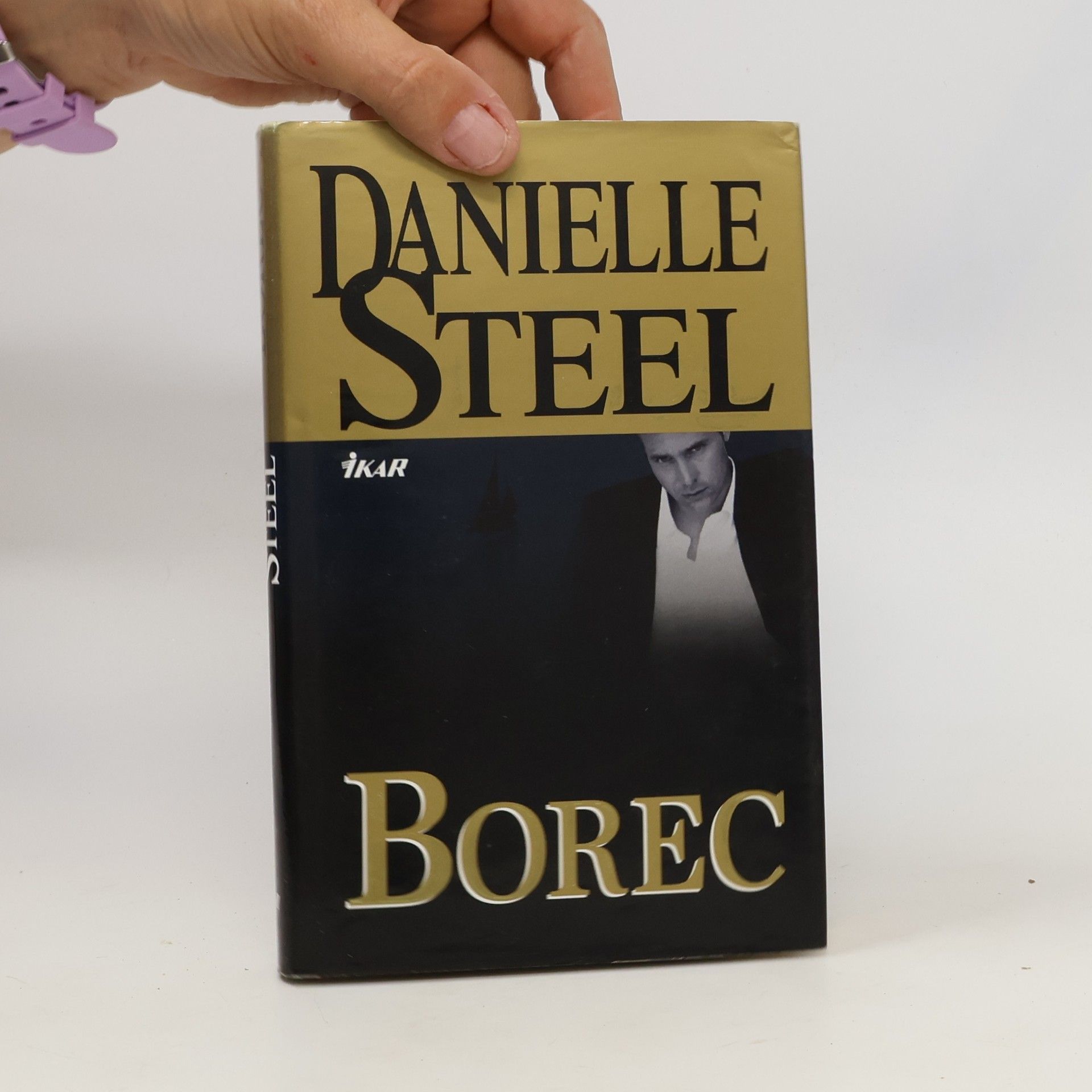 Danielle Steel Borec