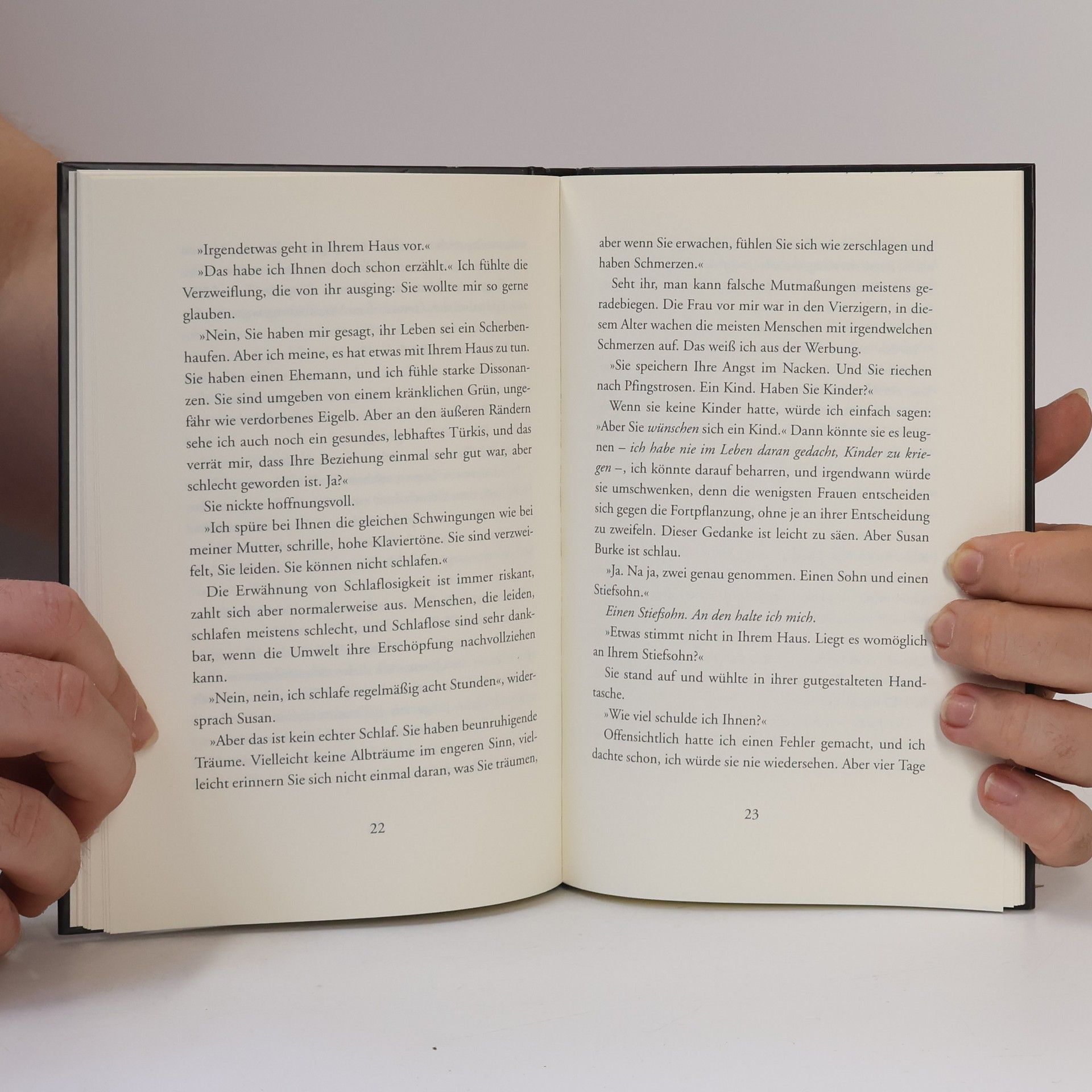 Gillian Flynn Broken House
