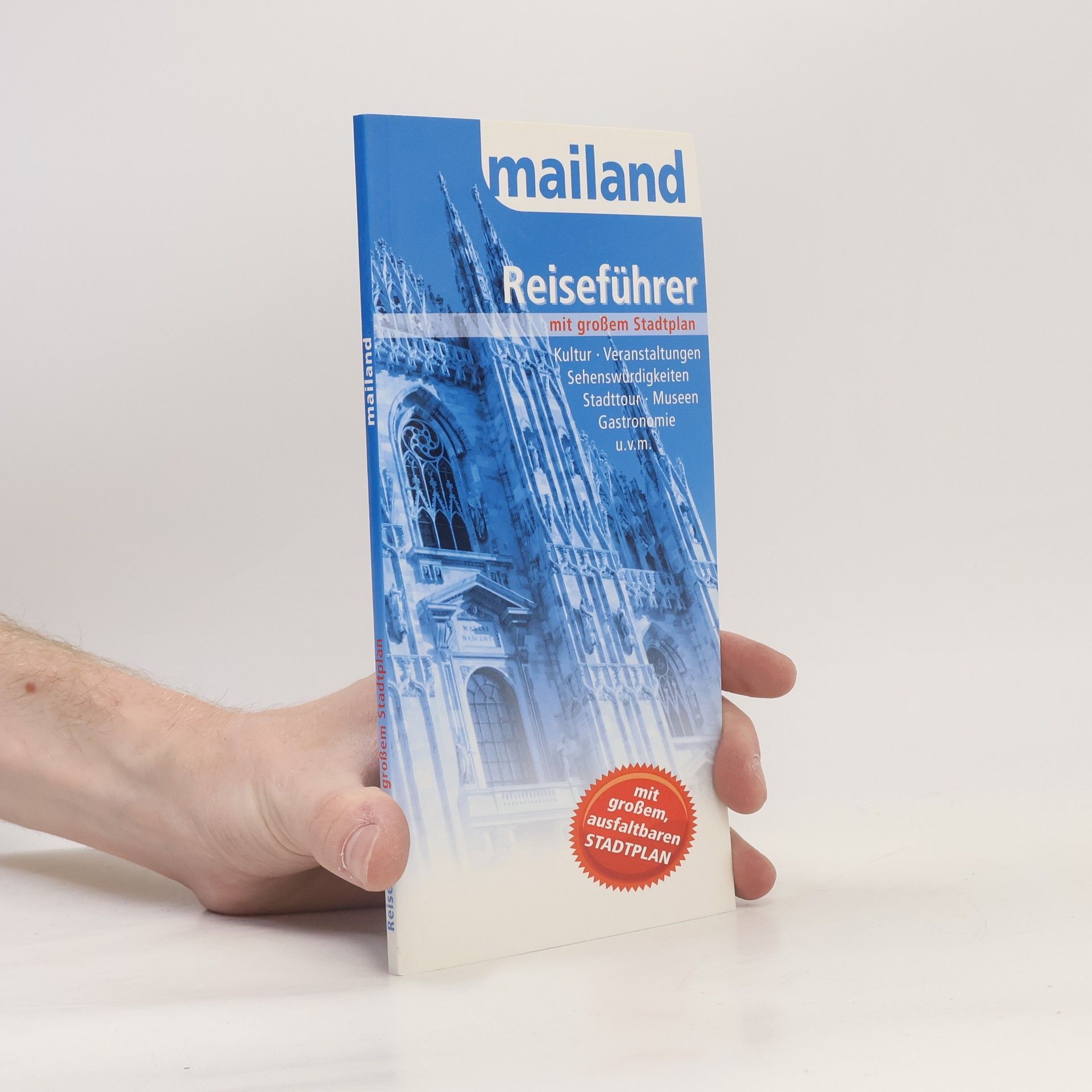 Autorenkollektiv Mailand. Reiseführer mit großen Stadtplan