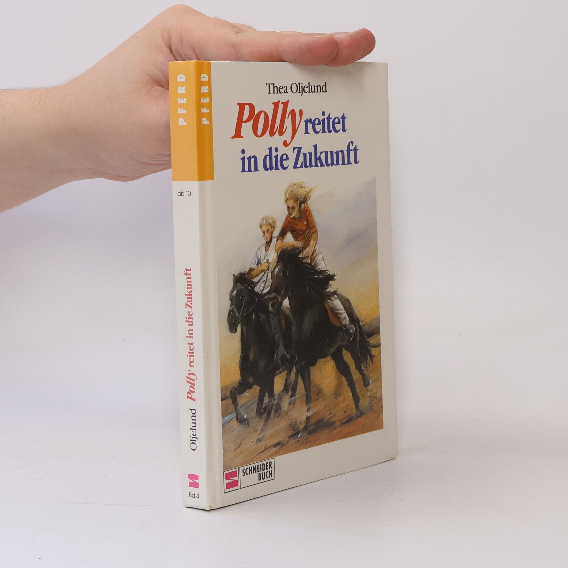 Thea Oljelund Polly reitet in die Zukunft
