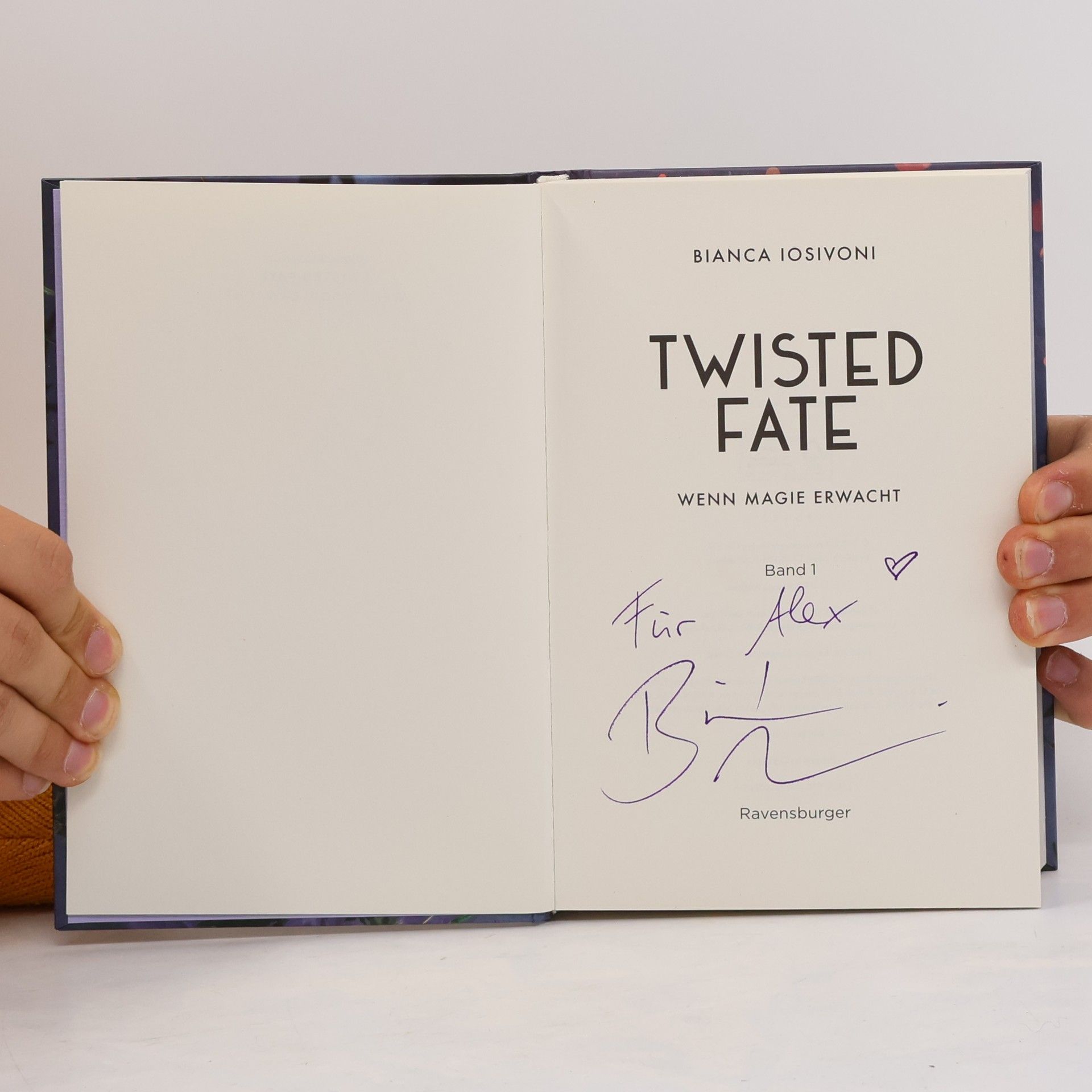 Bianca Iosivoni Twisted Fate 1: Wenn Magie erwacht