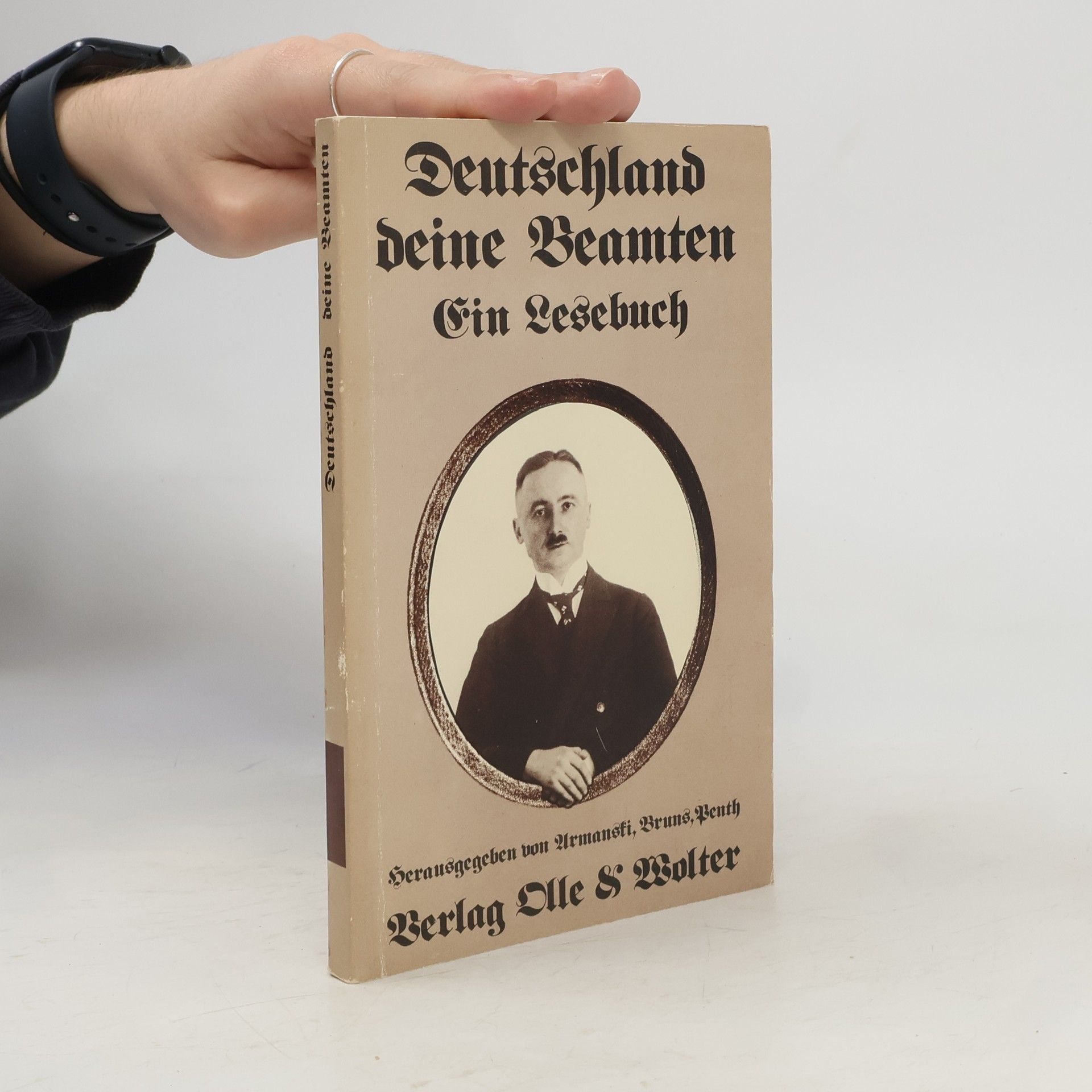 Gerhard Armanski Deutschland, deine Beamten