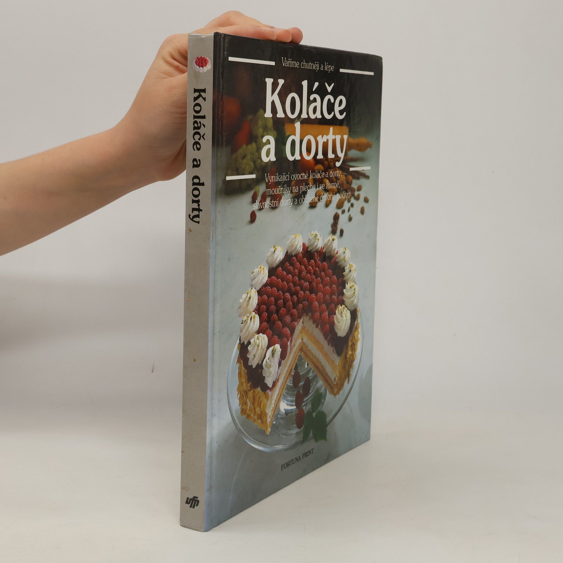 Annette Wolter Koláče a dorty