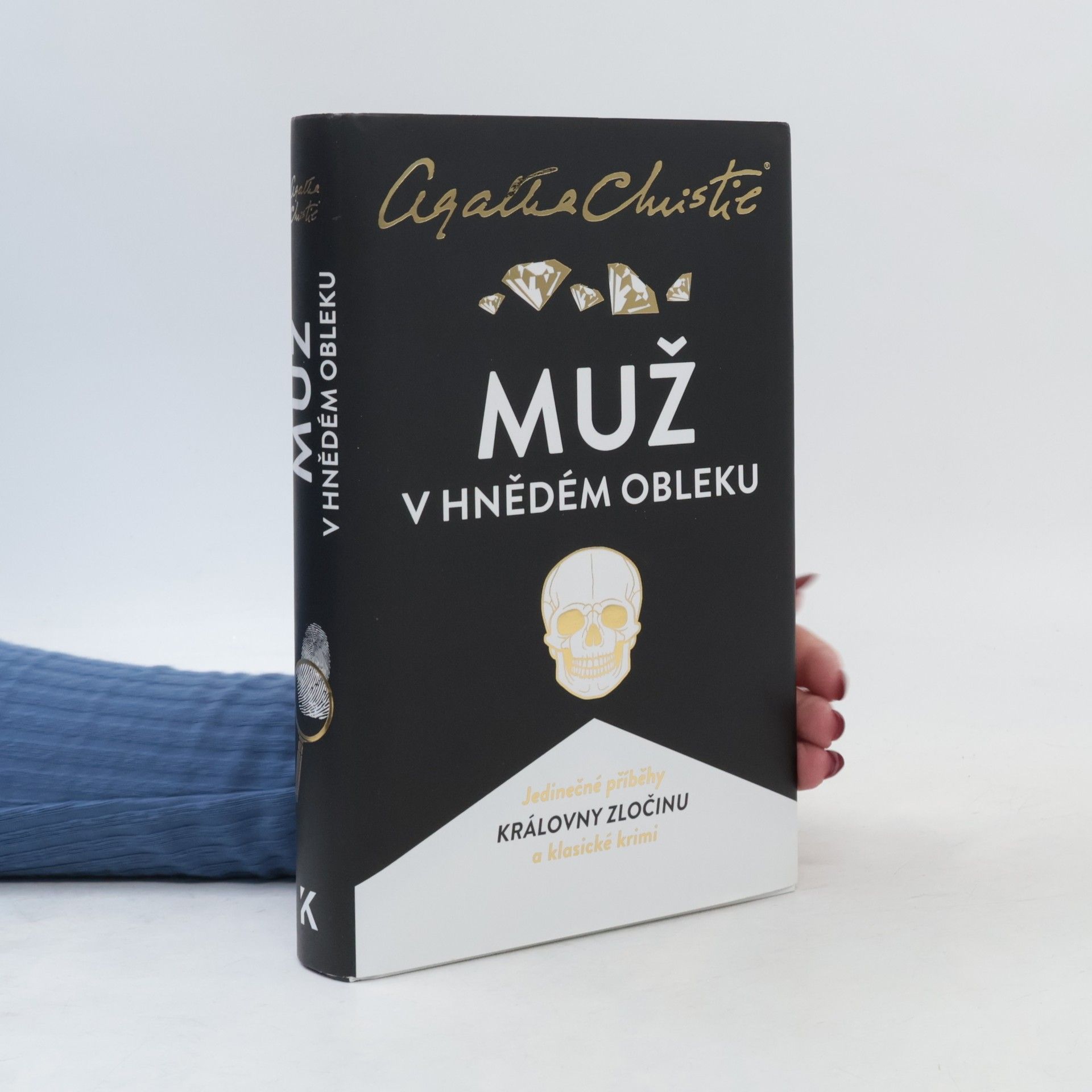 Agatha Christie Muž v hnědém obleku
