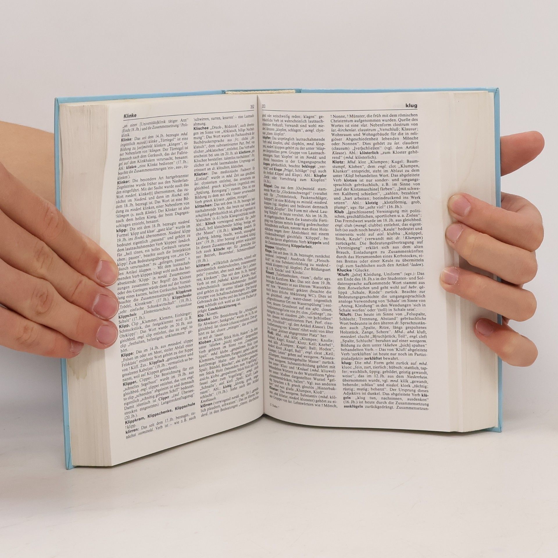 Günther Drosdowski Etymologie : Herkunftswörterbuch der deutschen Sprache. Duden Band 7