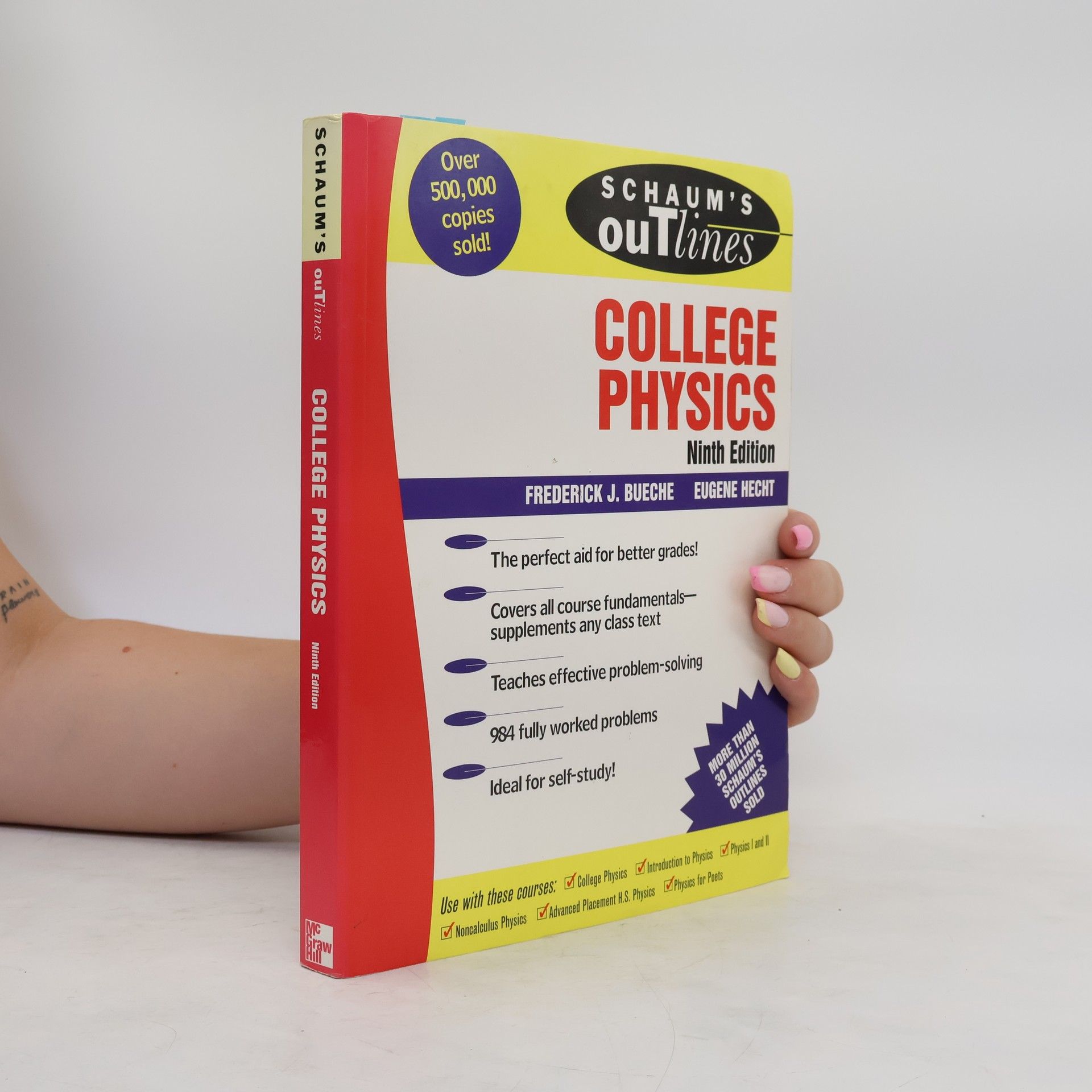 Eugene Hecht Schaum's Outline of College Physics