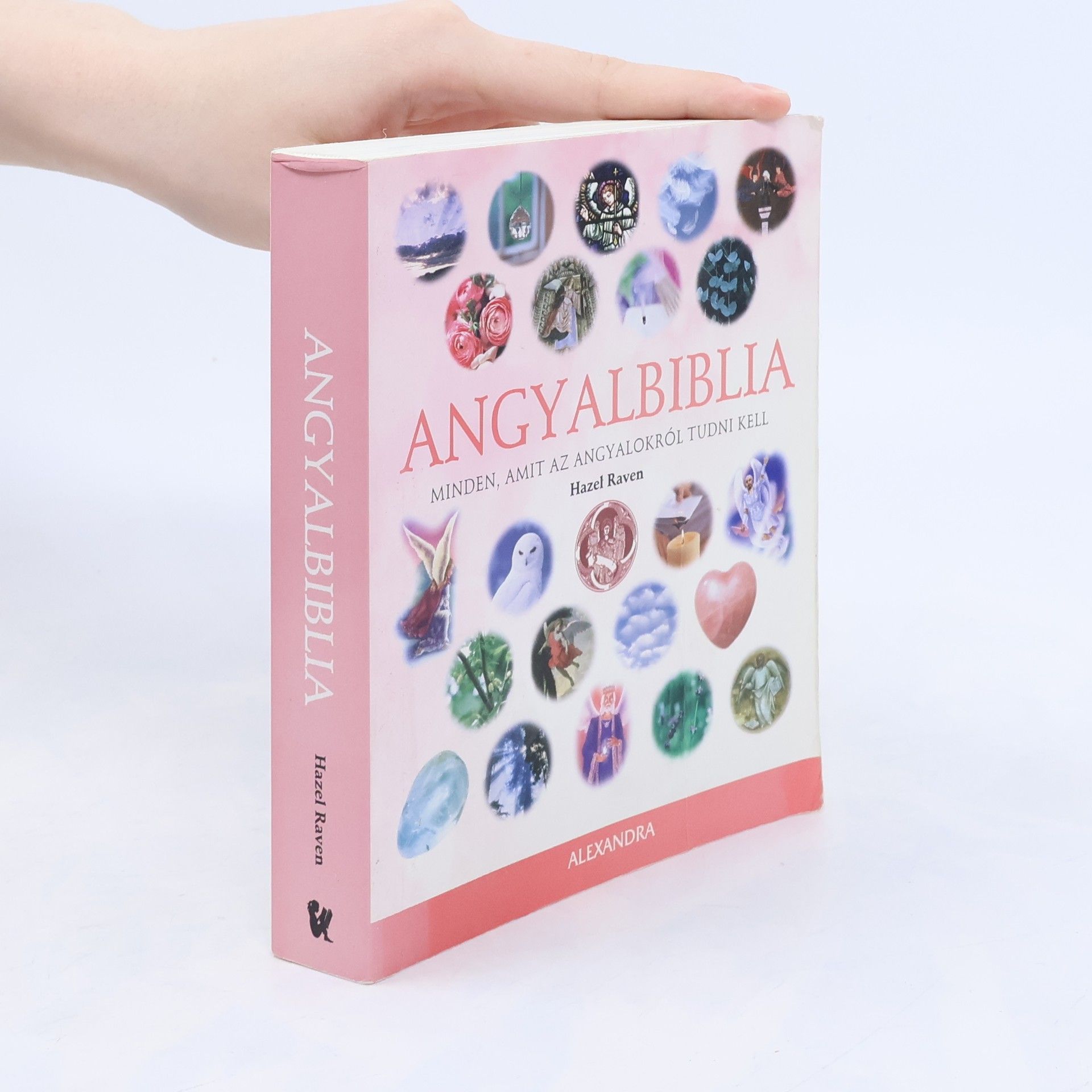 Hazel Raven Angyalbiblia