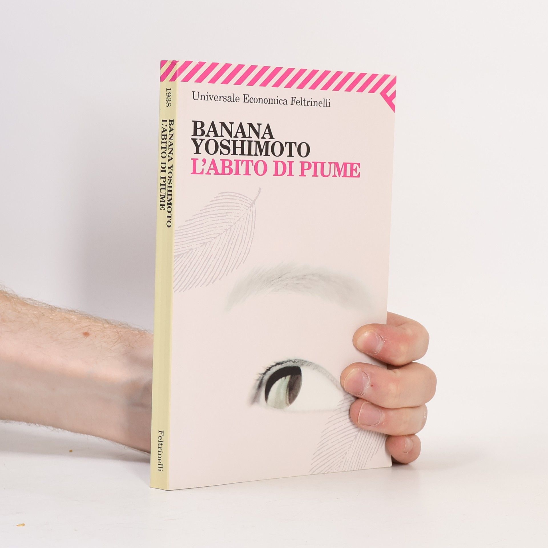 Banana Yoshimoto L'abito di piume